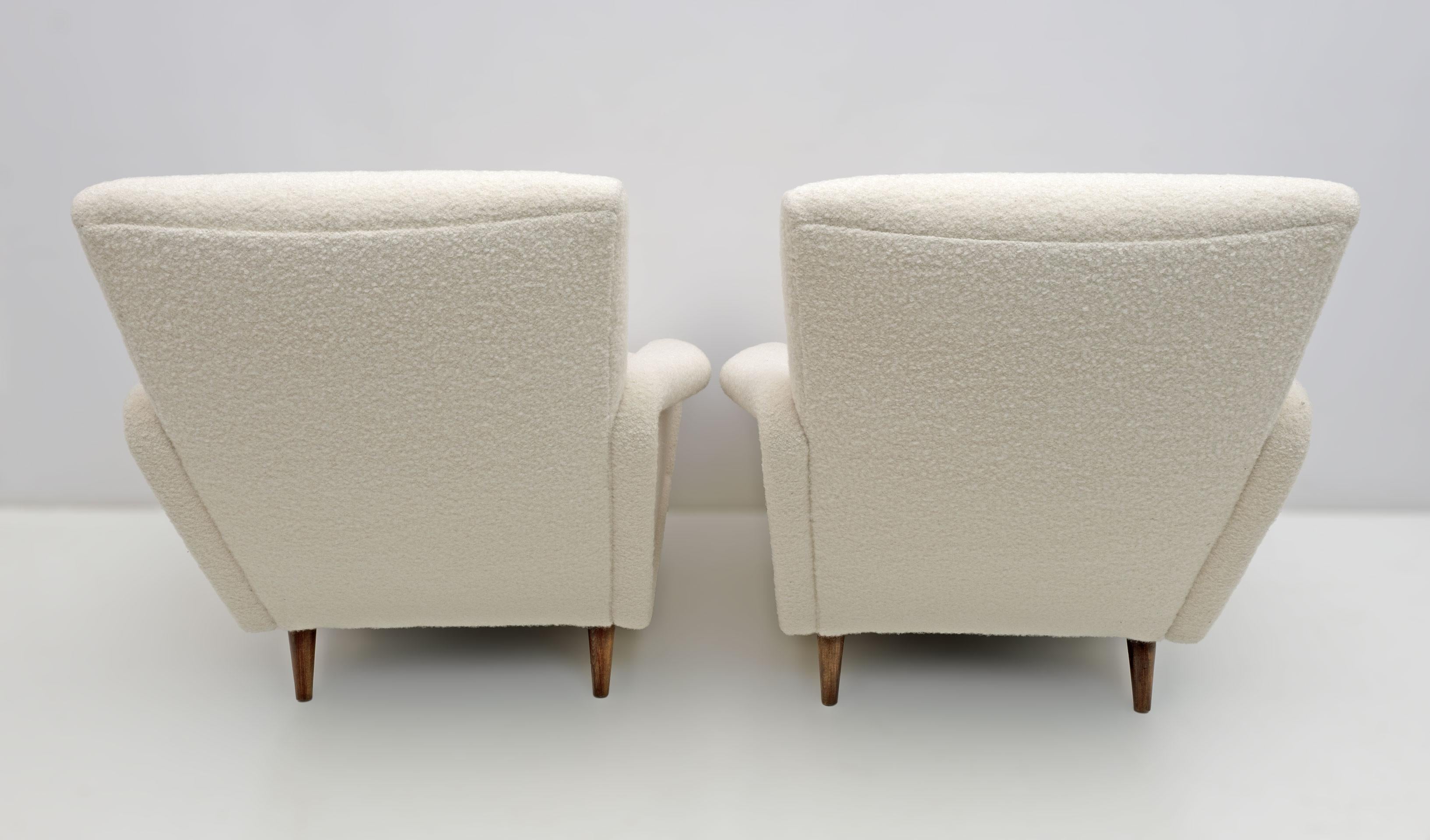 Ein Paar moderne italienische Sessel aus der Mitte des Jahrhunderts Distex 807 von Gio Ponti im Angebot 2