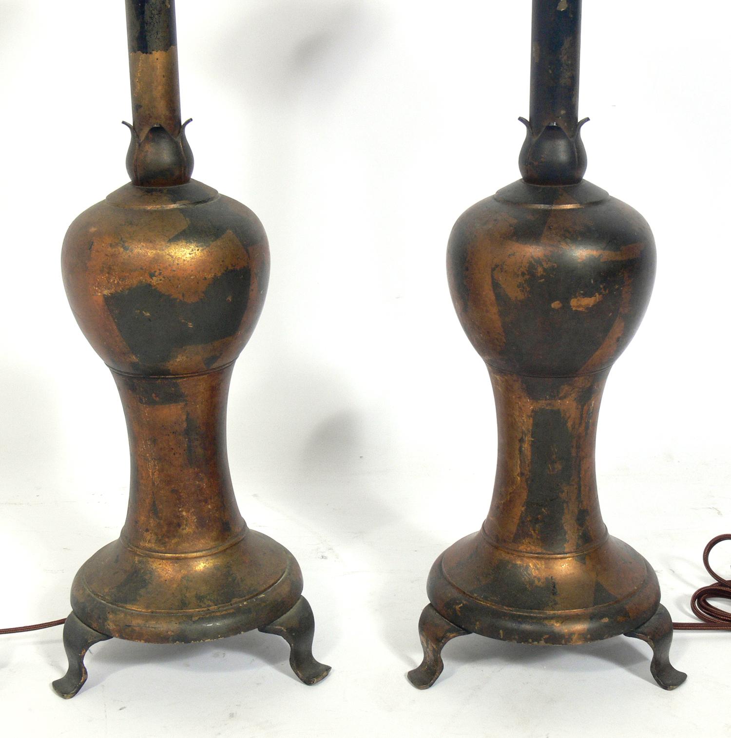 Chinoiserie Pair of Distressed Gilt Metal Asian Lamps For Sale