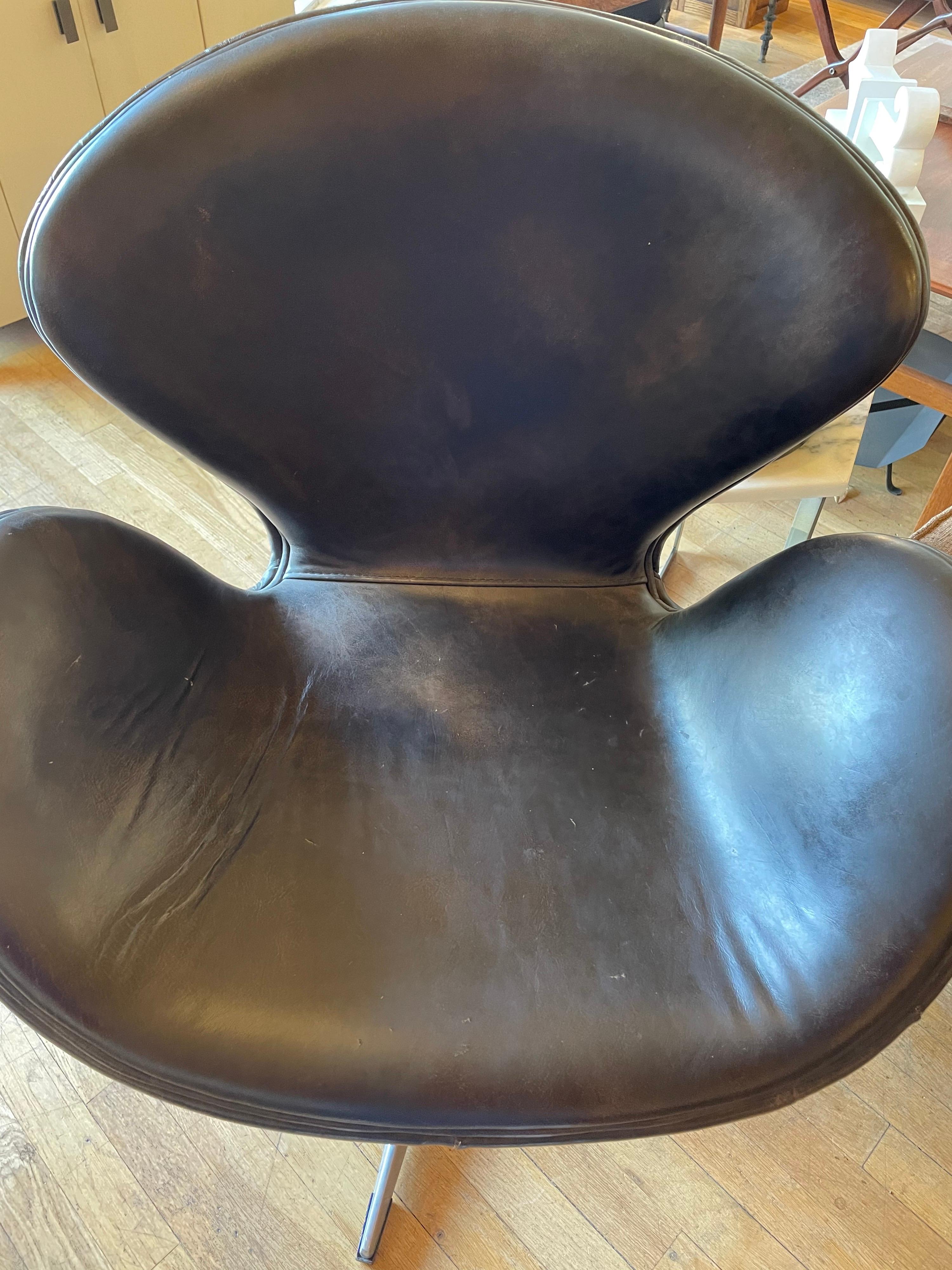 Pair of Distressed Leather on Swivel Base In Good Condition In San Diego, CA