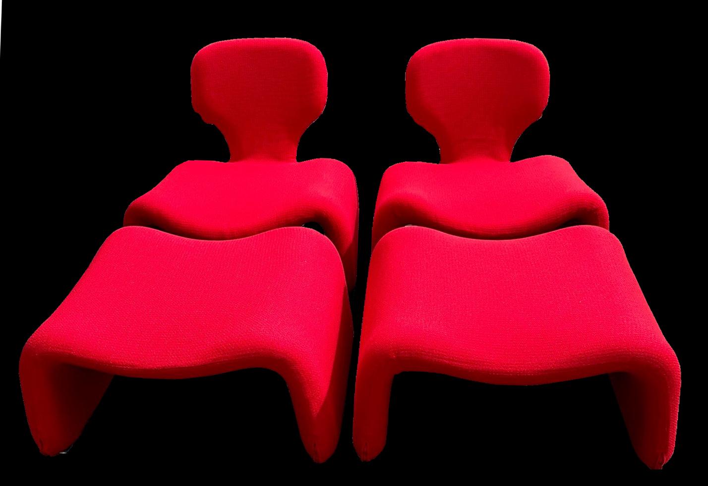 An original pair of Djinn chairs and footstools by Olivier Mourgue for Airborne, as seen in 2001 a space odyssey, freshly reupholsterd in Knoll Stretch fabric.