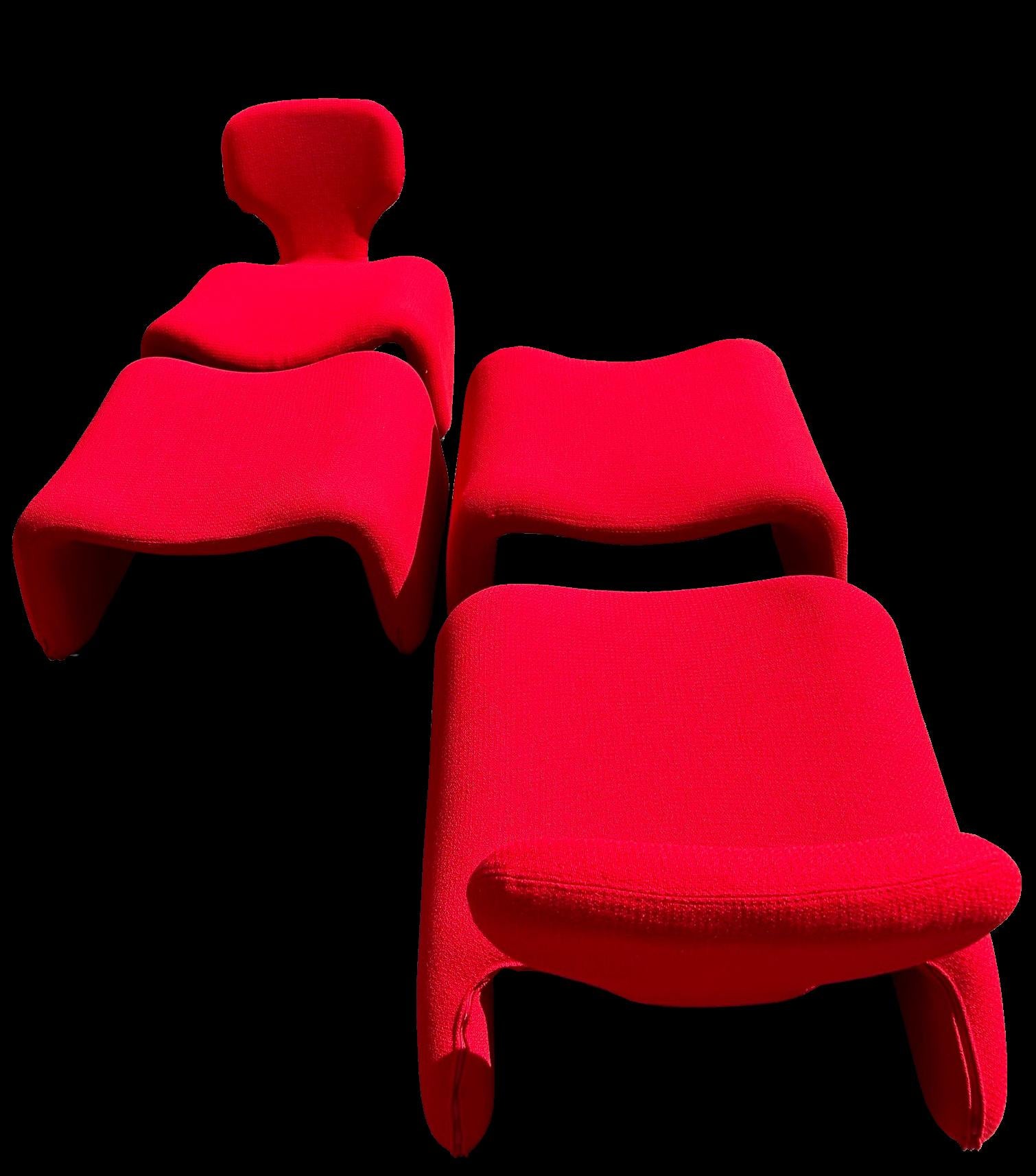Space Age Pair of Djinn Chairs and Footstools by Olivier Mourgue for Airborne For Sale