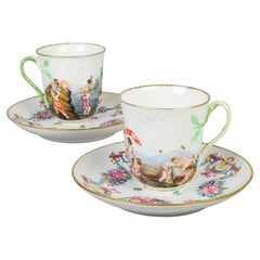Pair of Doccia Ginori cups in Capodimonte porcelain