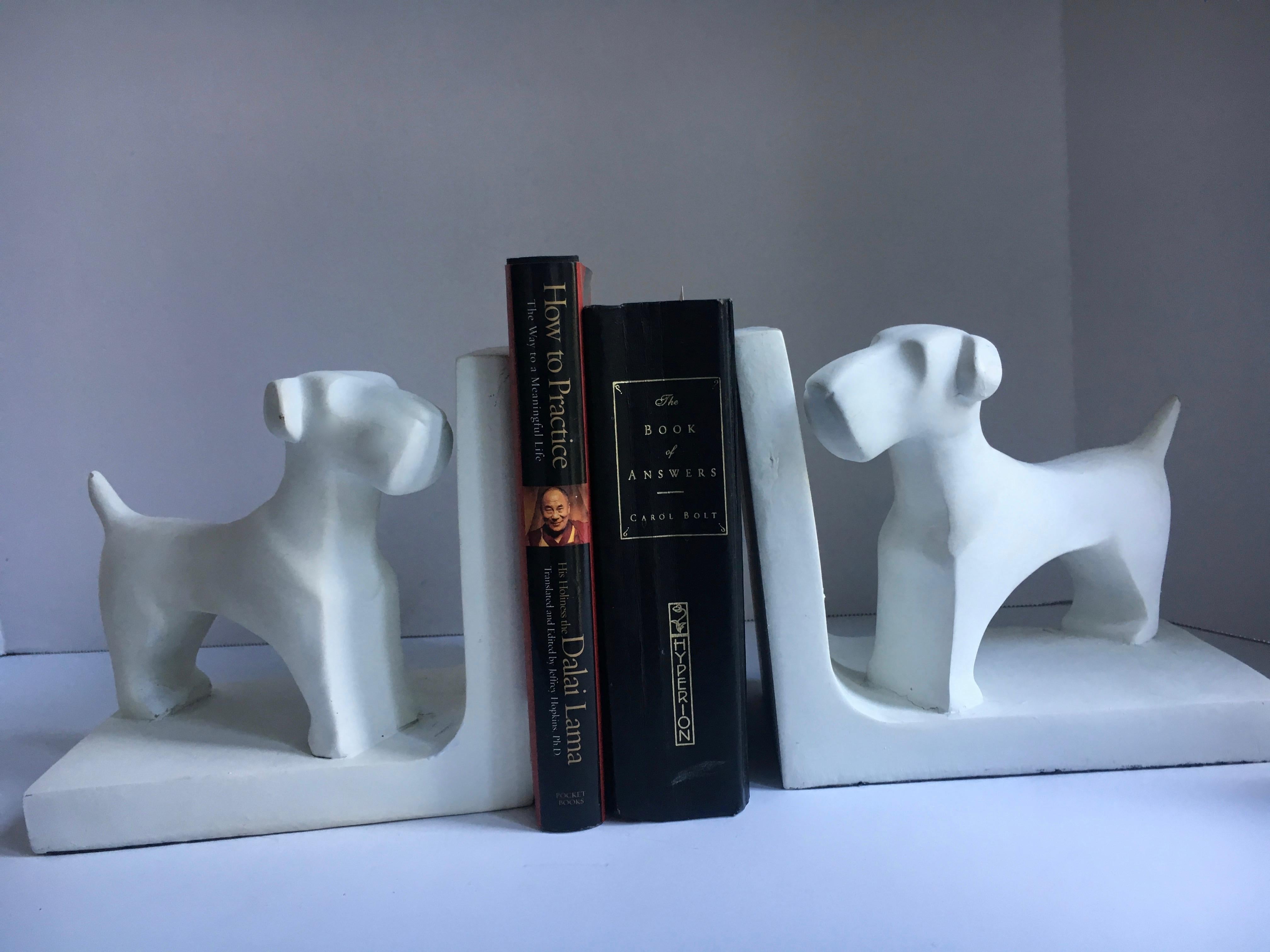 Pair of Dog Bookends In Good Condition In Los Angeles, CA