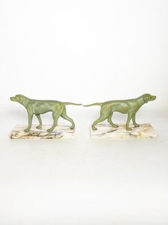 Paire de sculptures de chiens en bronze et marbre, France, XIXe siècle
