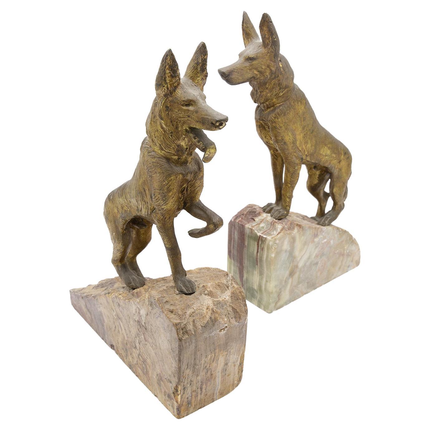 Paar Hundeförmige Buchstützen aus Onyx und Bronze