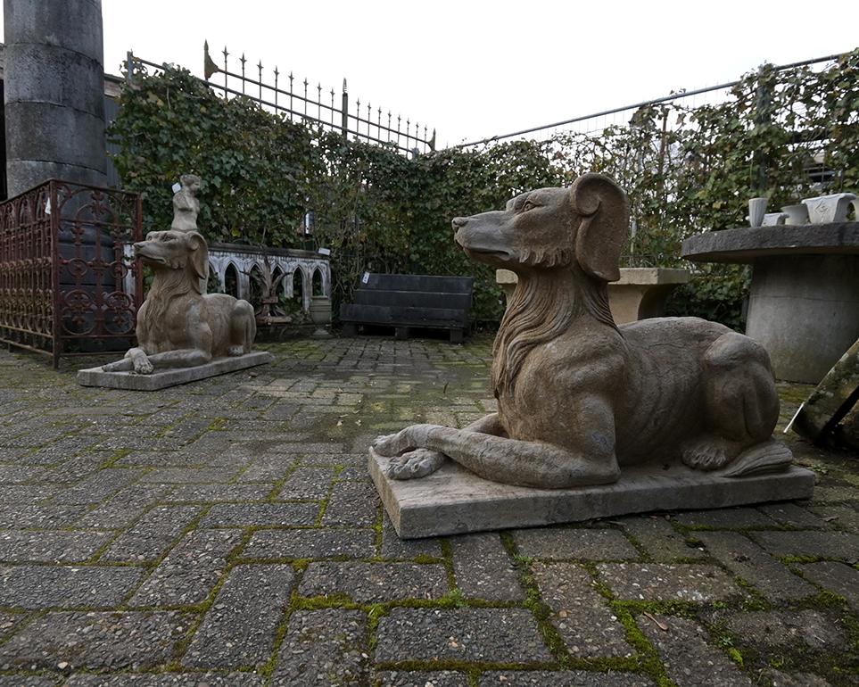 Pair of Dog Statues from the 20th Century In Fair Condition In Udenhout, NL