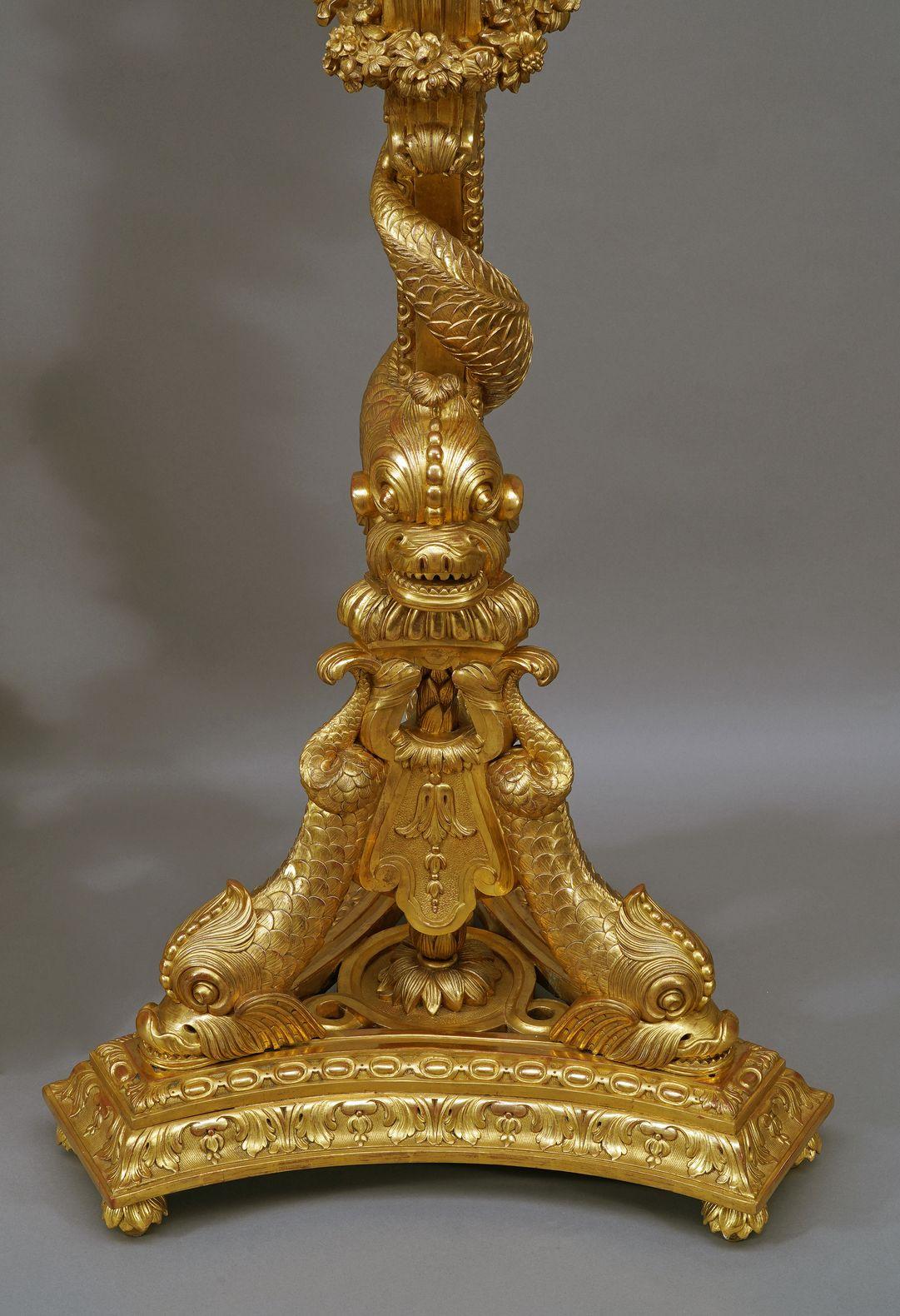 Legno dorato Pair of « Dolphins » Torcheres Holders, France, Circa 1860 in vendita