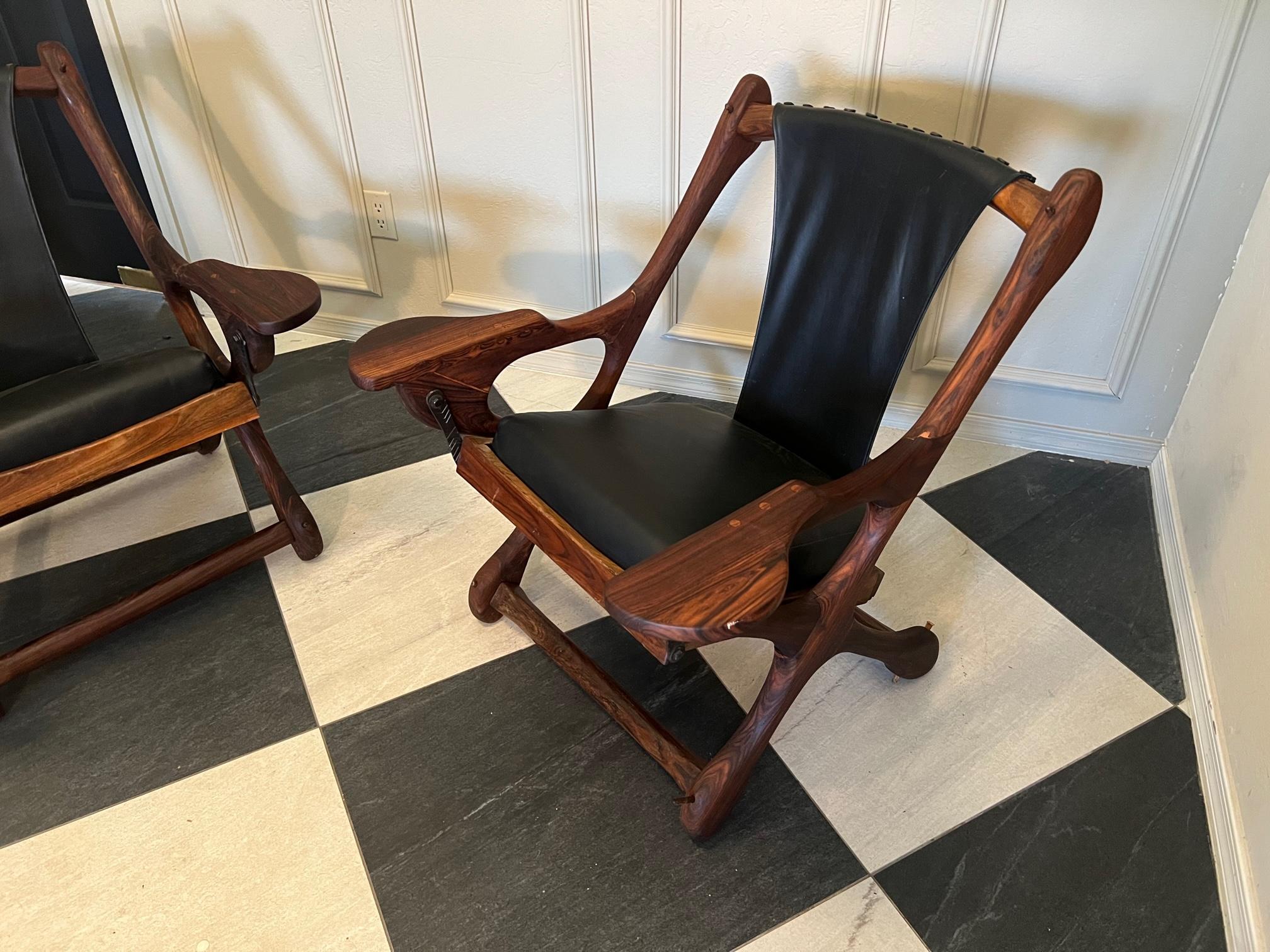 pair of Don Shoemaker rosewood swinger longe chairs mid century modern  In Good Condition For Sale In Boise, ID
