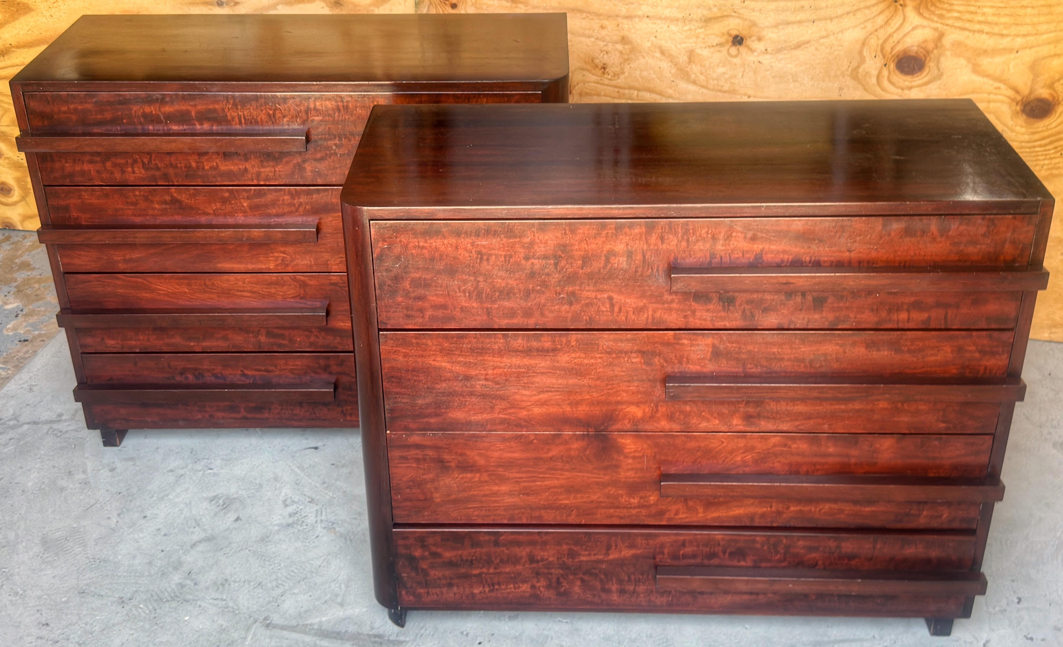 Pair of Donald Deskey Streamlined Art Deco Chests, USA, Circa 1930s For Sale 3