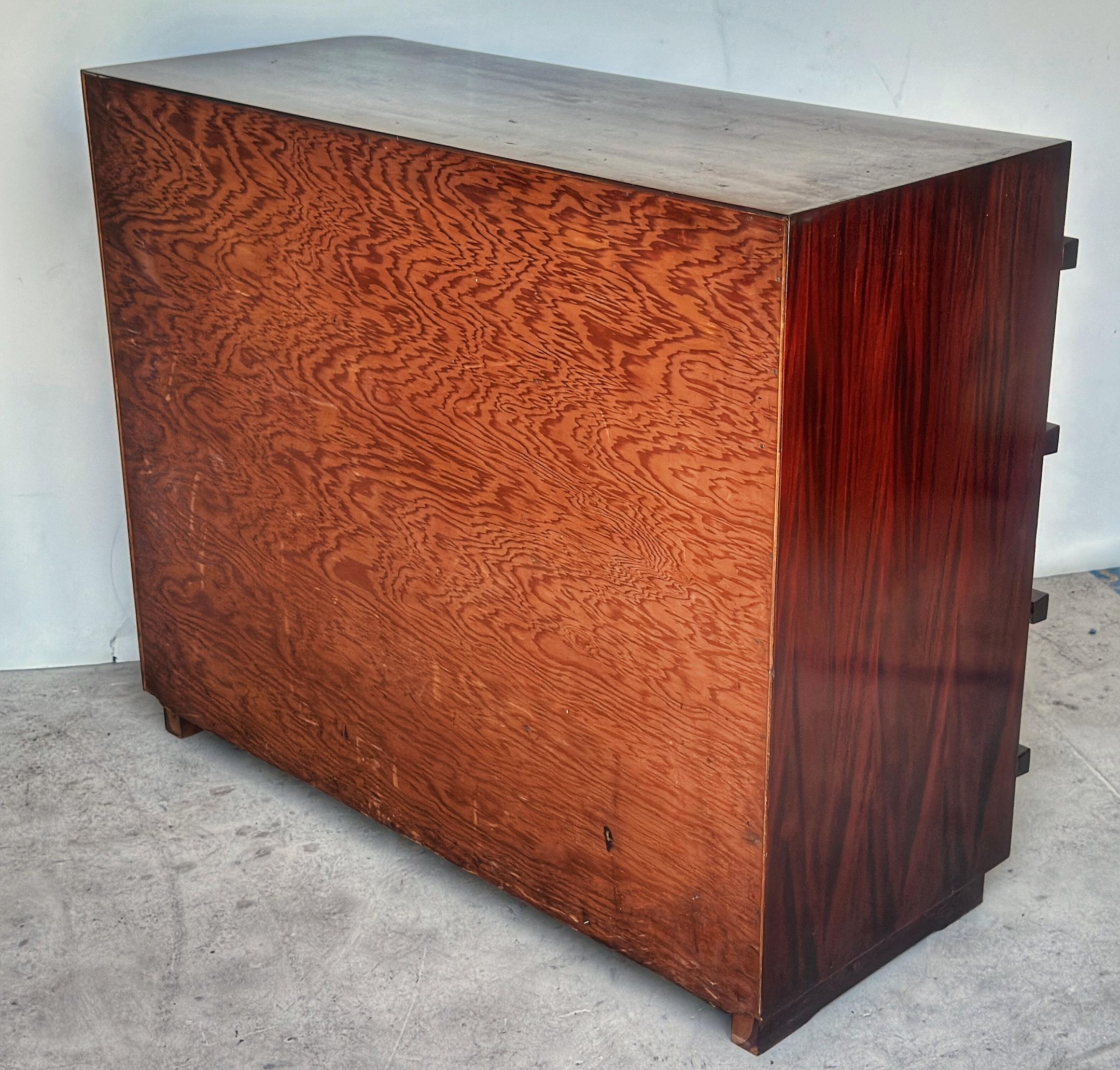 Pair of Donald Deskey Streamlined Art Deco Chests, USA, Circa 1930s For Sale 11