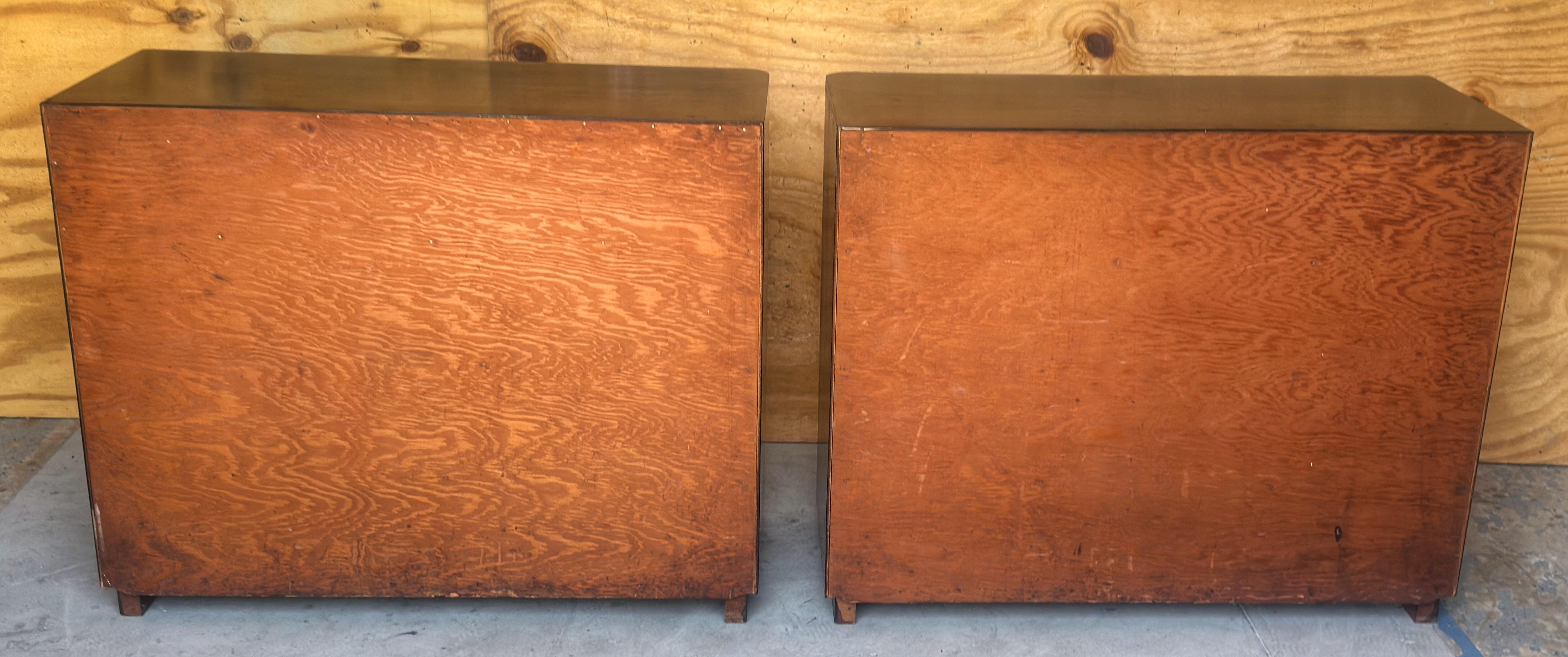 Mid-20th Century Pair of Donald Deskey Streamlined Art Deco Chests, USA, Circa 1930s For Sale