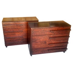 Paire de commodes Art Déco profilées Donald Deskey, États-Unis, vers 1930