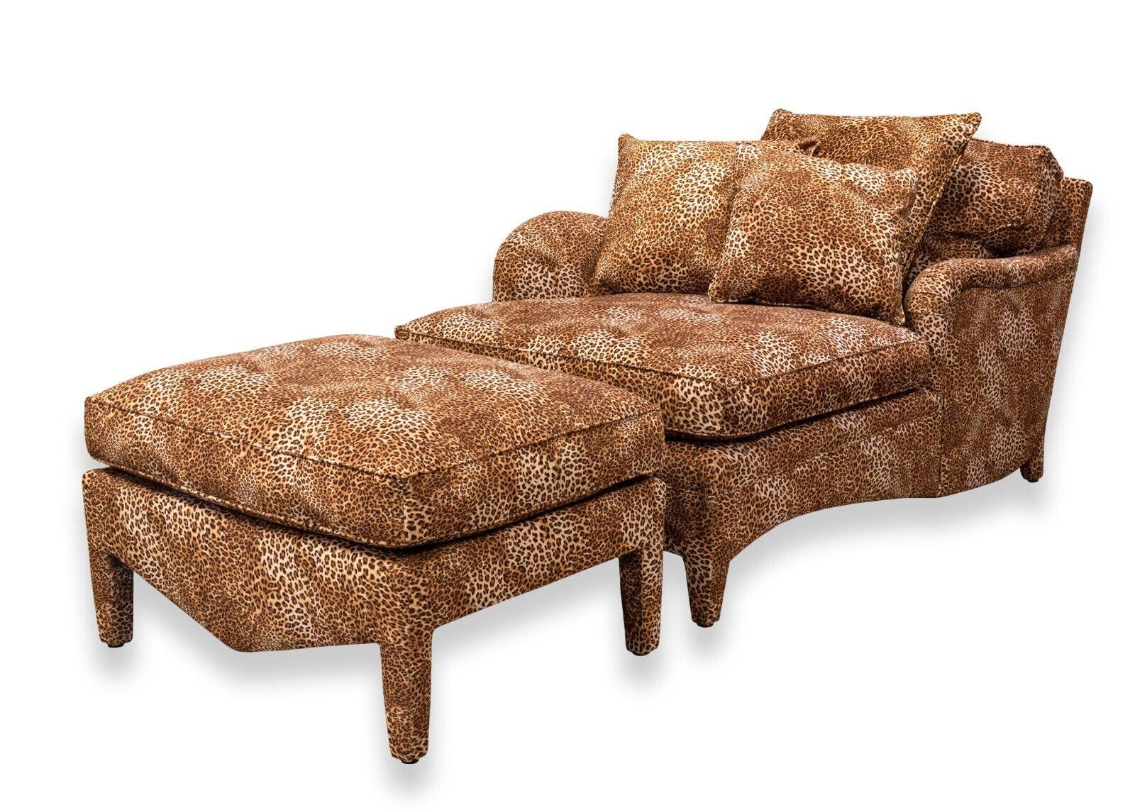 Pair of Donghia Leopard Print Left and Right Hand Chaise with Matching Ottomans In Good Condition In Keego Harbor, MI