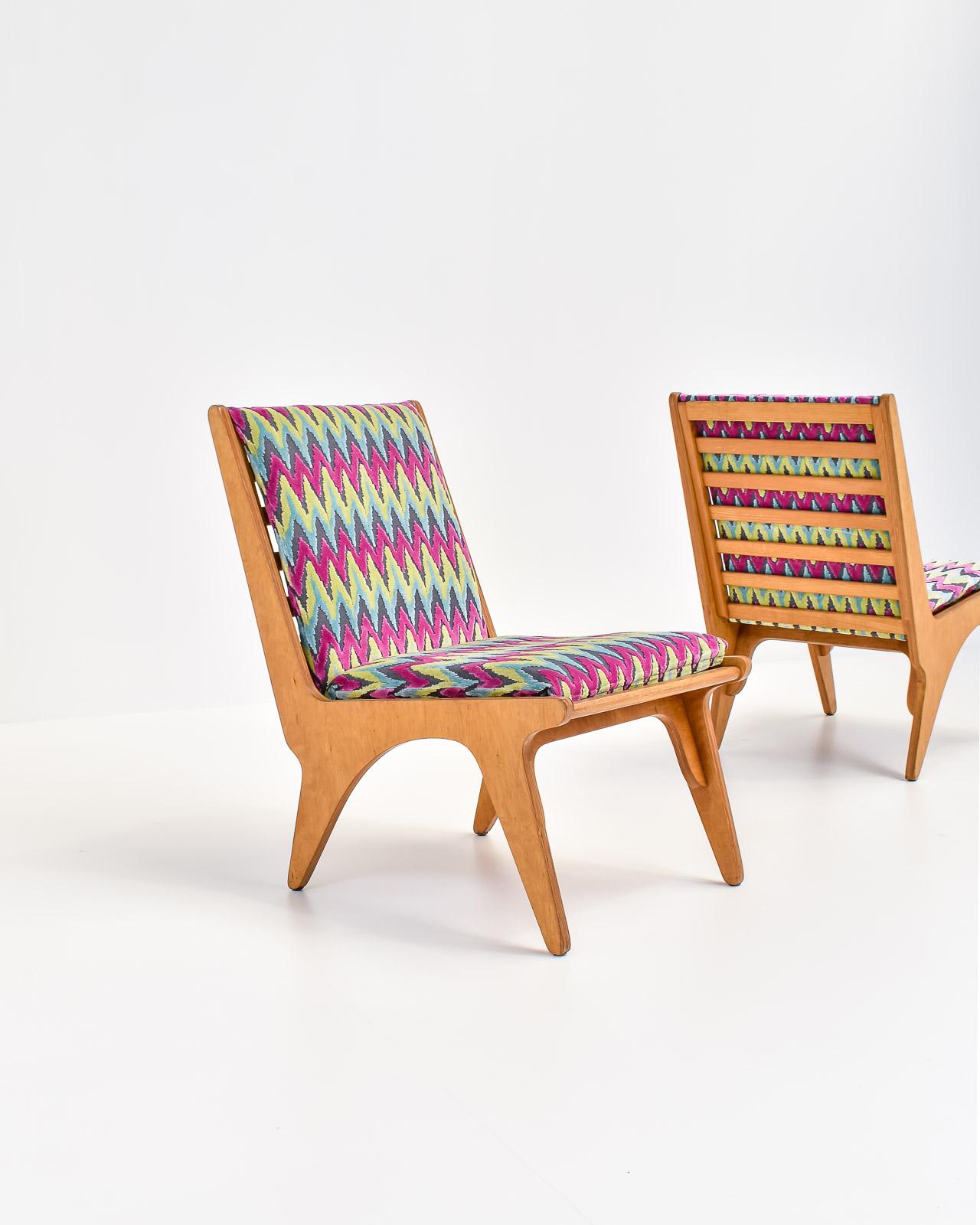 Pair of Colourful Dutch Modernist Chairs, Wim Van Gelderen for 't Spectrum, 1950s In Good Condition In Aartselaar, BE