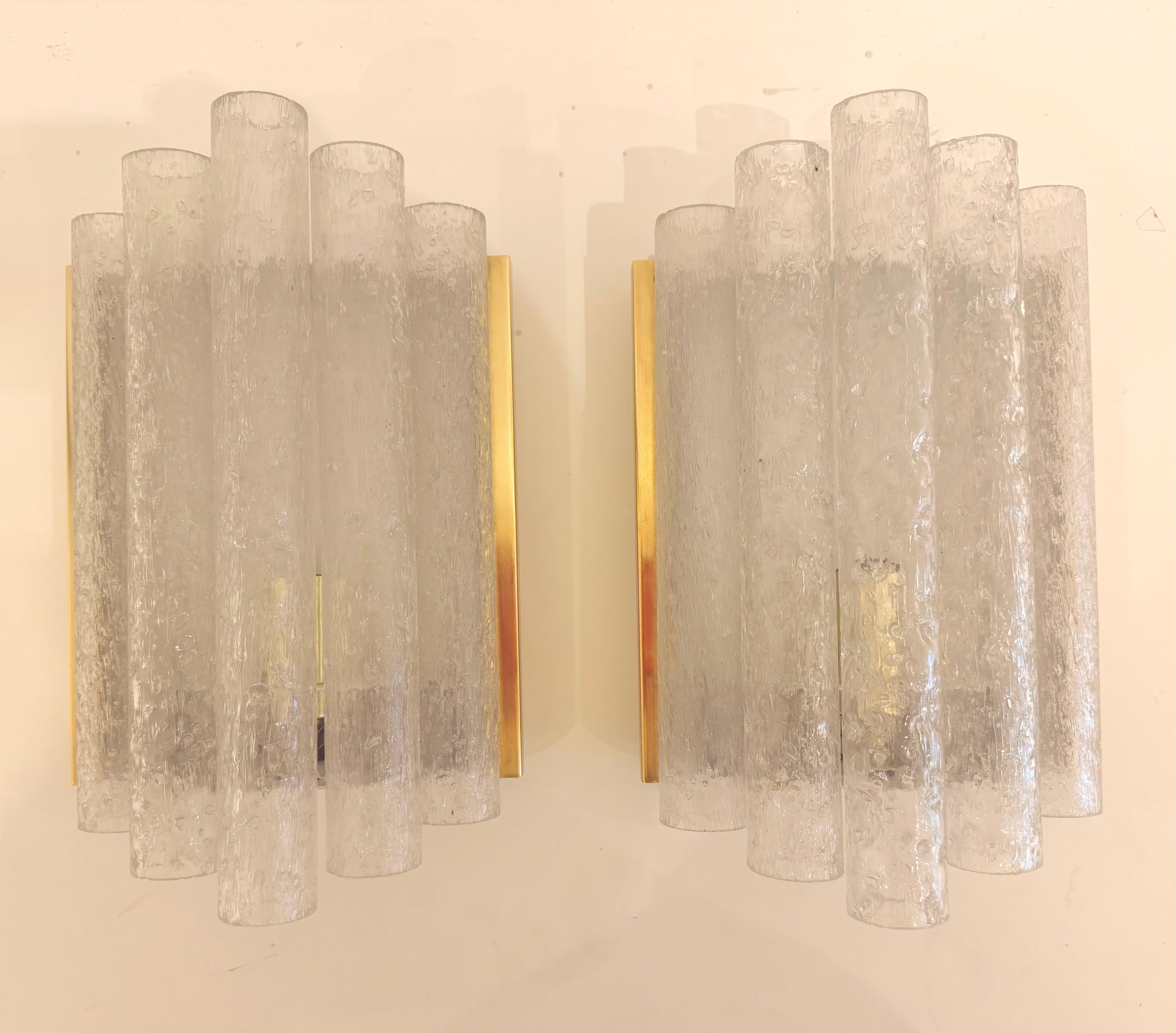 Coppia di lampade da parete Doria in vetro del 1960, metà del secolo scorso in vendita 1