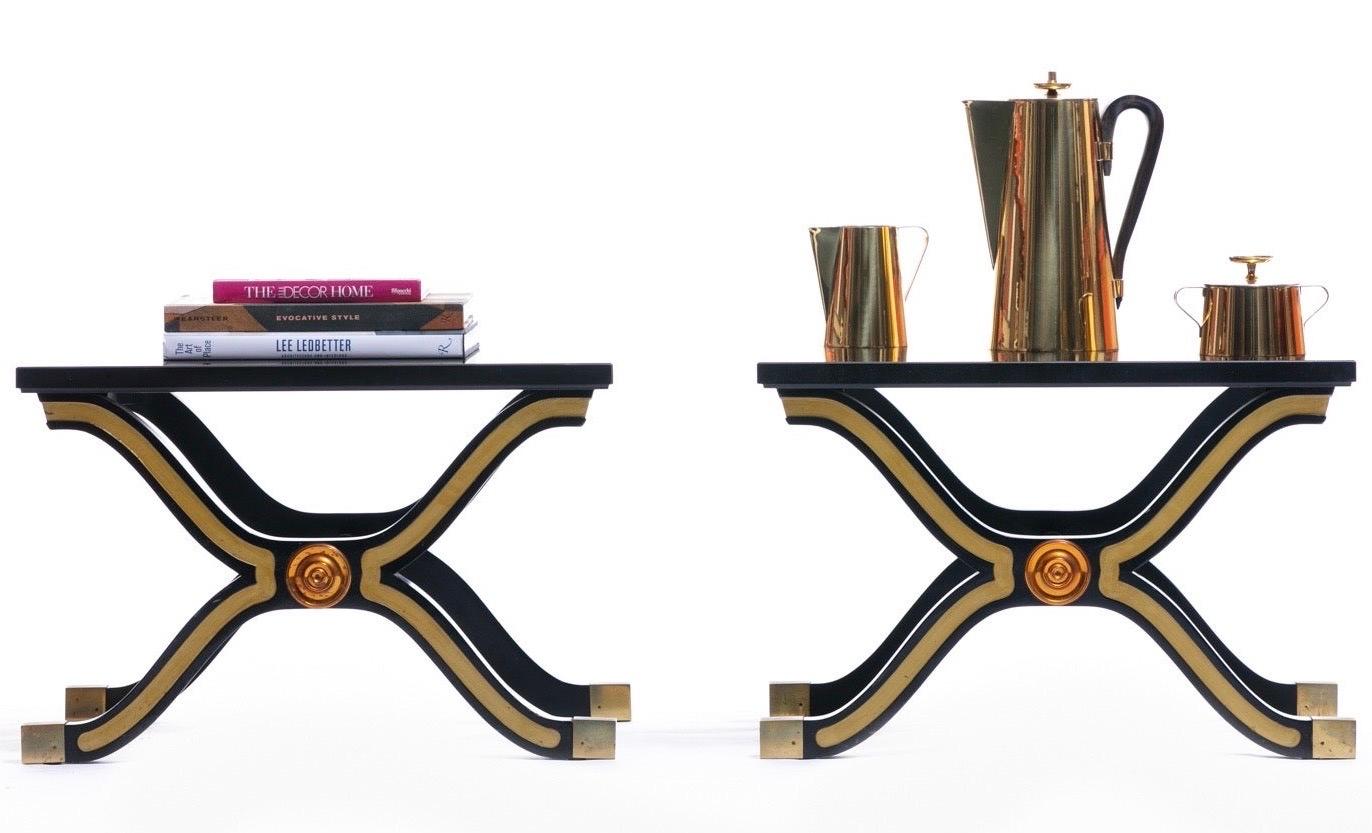 Beautiful pair of Dorothy Draper España collection side tables in excellent vintage condition for Heritage circa 1950. These beautiful, regal and timeless black Dorothy Draper lacquer tables feature gold paint highlights of 