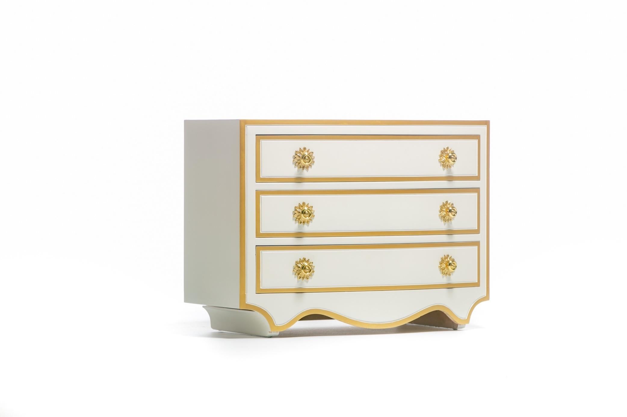 Pair of Dorothy Draper Viennese Collection Chests Lacquered in Ivory, circa 1963 In Good Condition For Sale In Saint Louis, MO