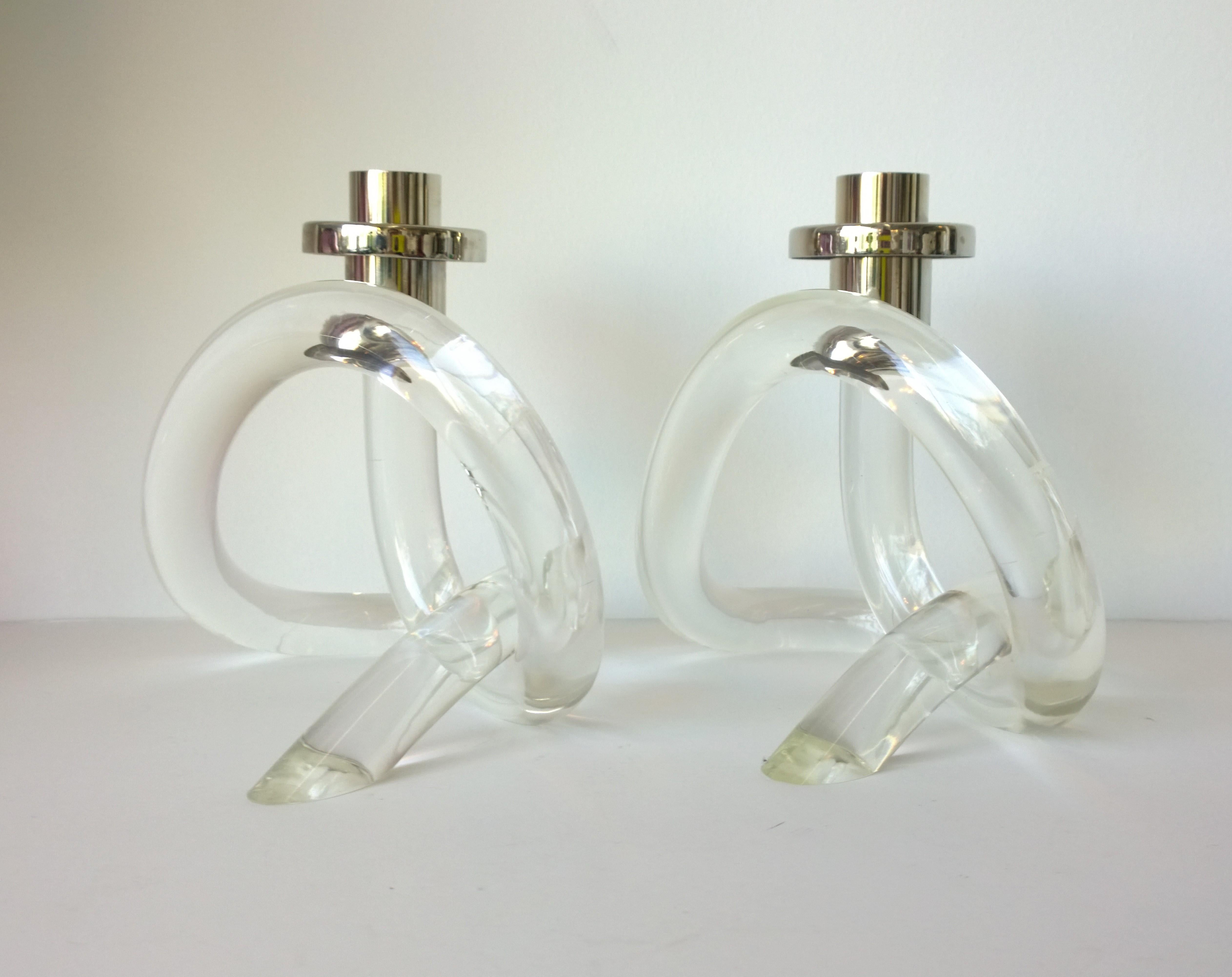 Mid-Century Modern Pair of Dorothy Thorpe Lucite & Plated Silver Accent Pretzel Candlestick Holders For Sale