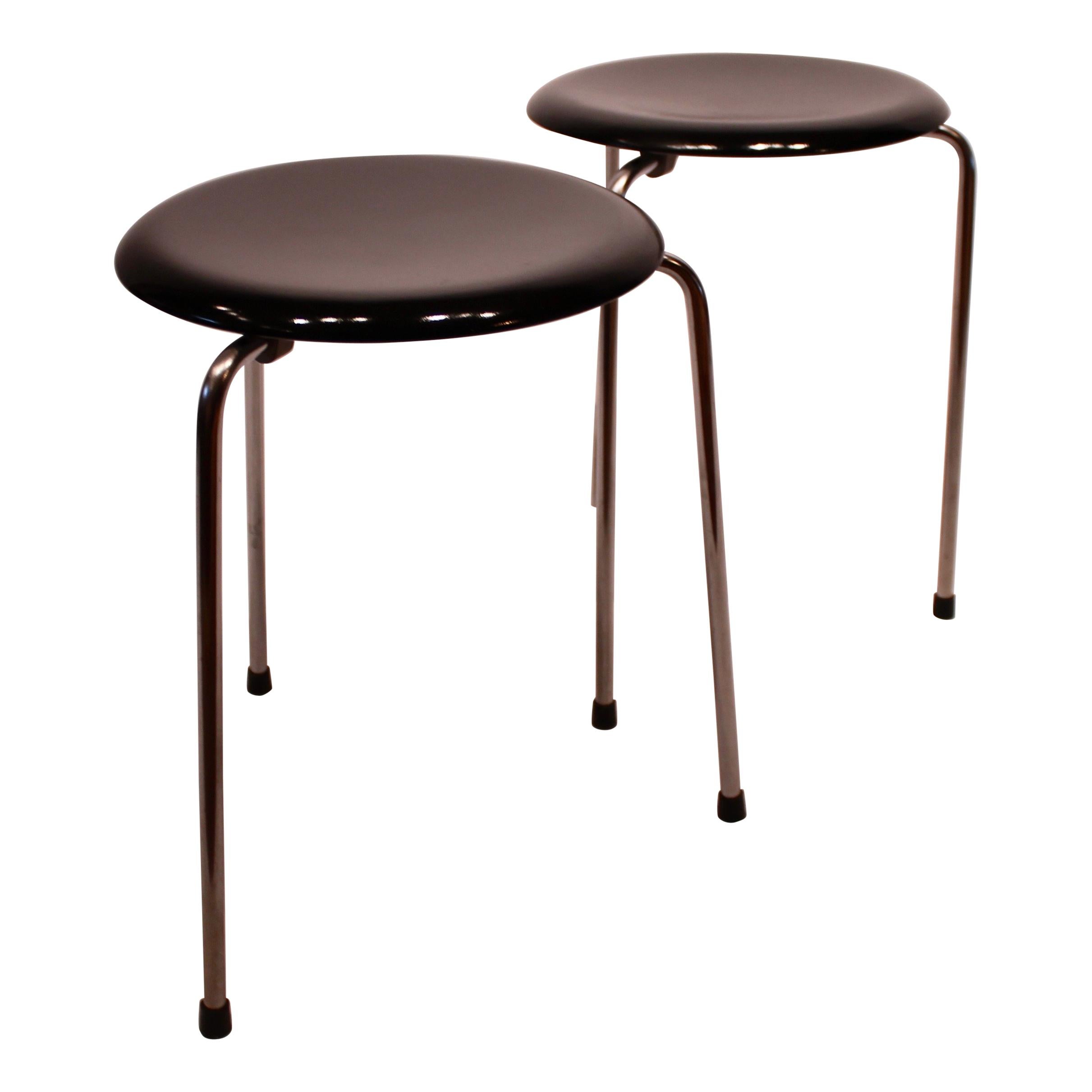 Pair of Dot Stools in Black by Arne Jacobsen and Fritz Hansen, from 1971