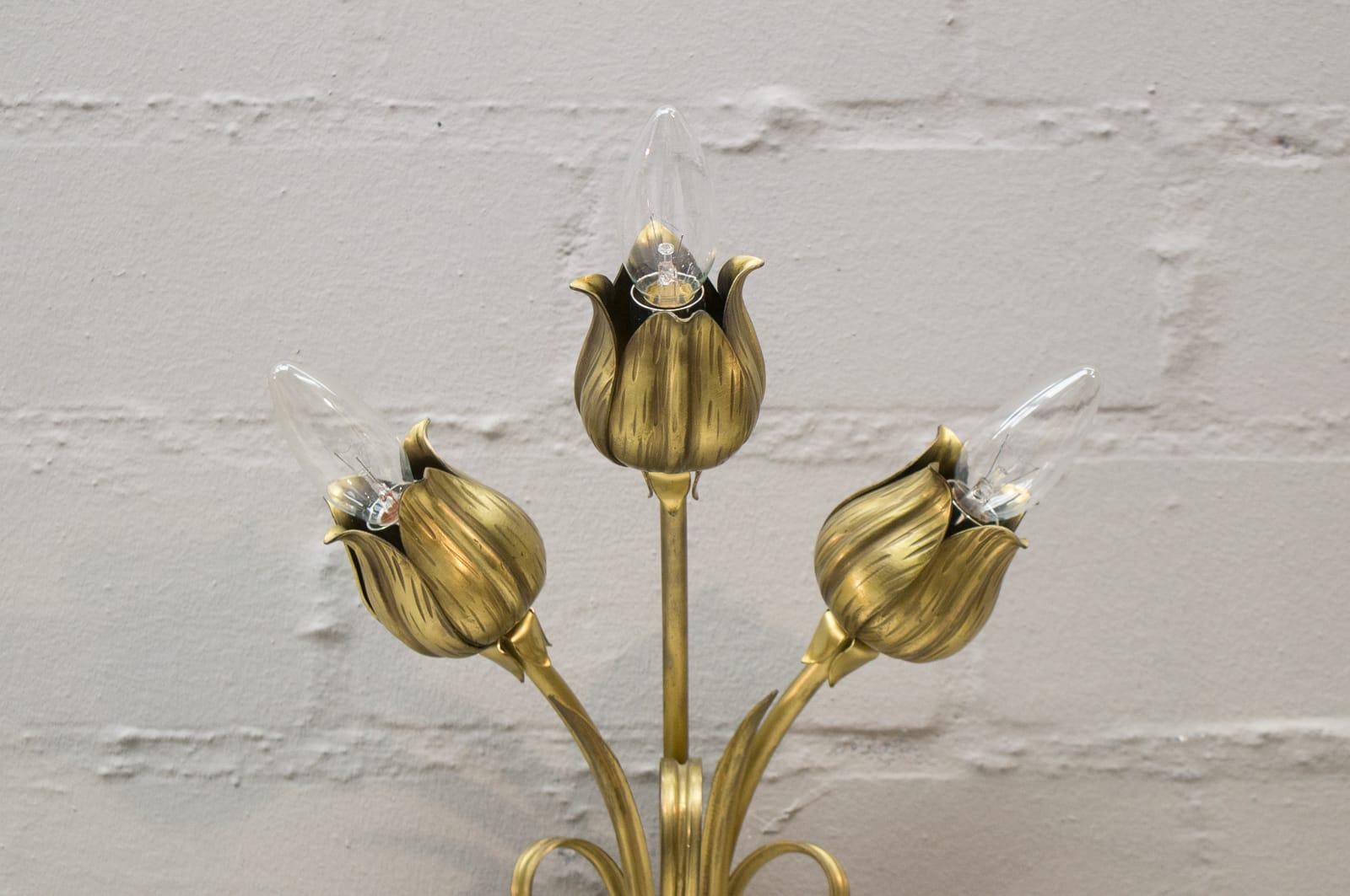 Paar Doppel-Wandleuchten aus massiver Bronze mit 3 Lichtern, Deutschland, 1970er Jahre im Zustand „Hervorragend“ im Angebot in Nürnberg, Bayern