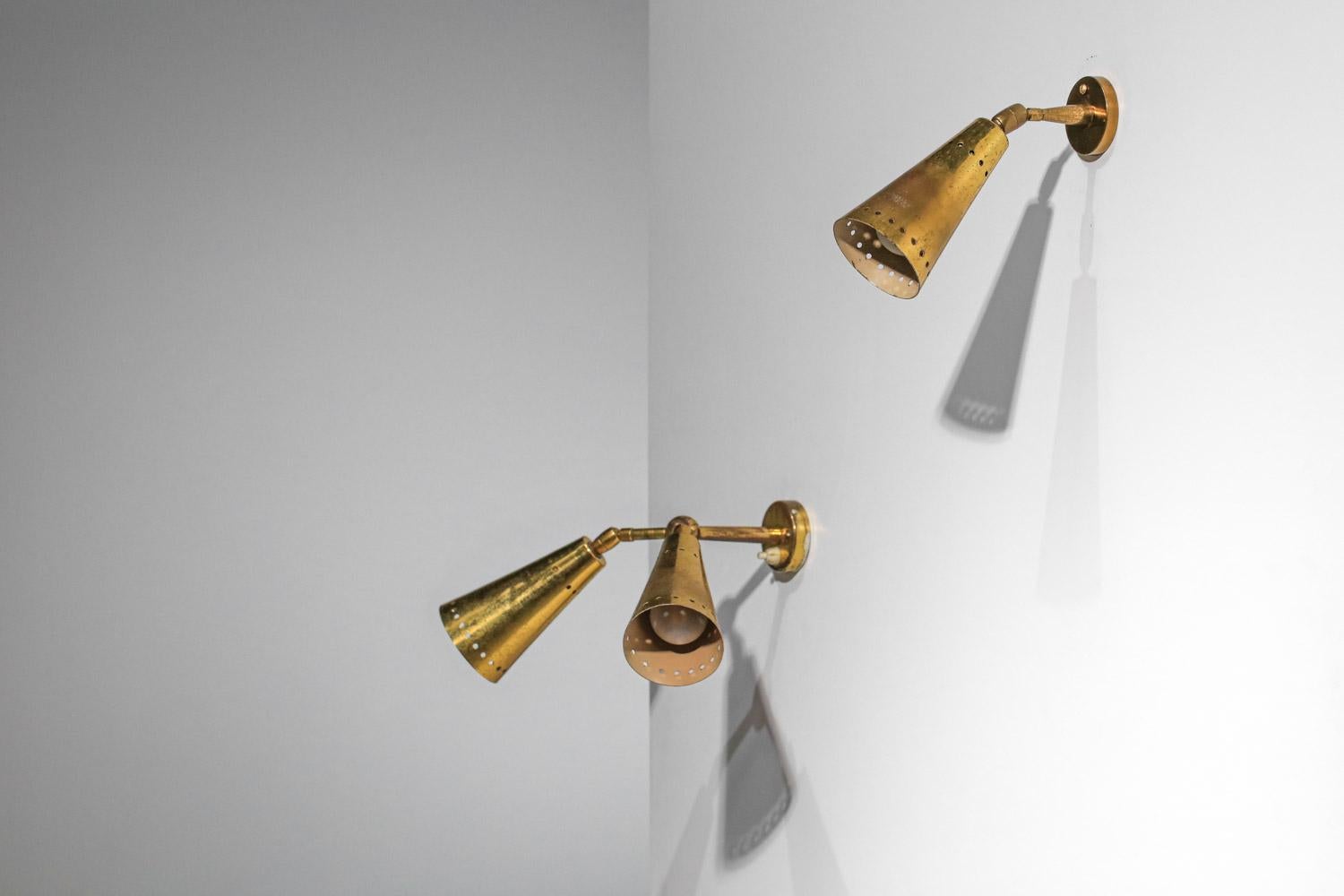 pair of double and simple Italian conical wall lights from the 1950s For Sale