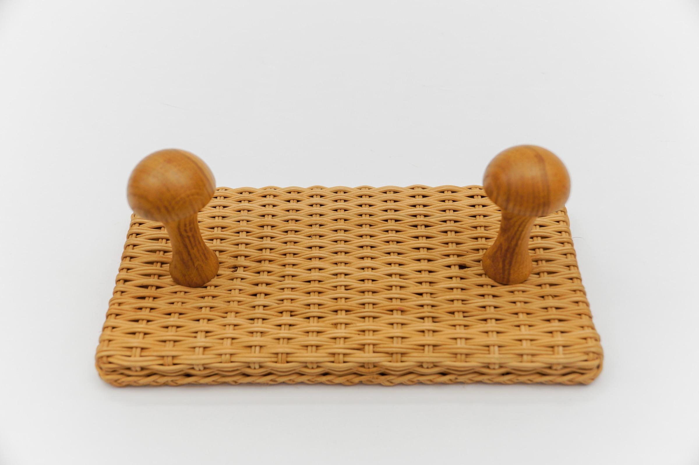 Wicker Pair of Double Scandinavian Wall Mounted Coat Hooks in Rattan and Wood, 1960s For Sale
