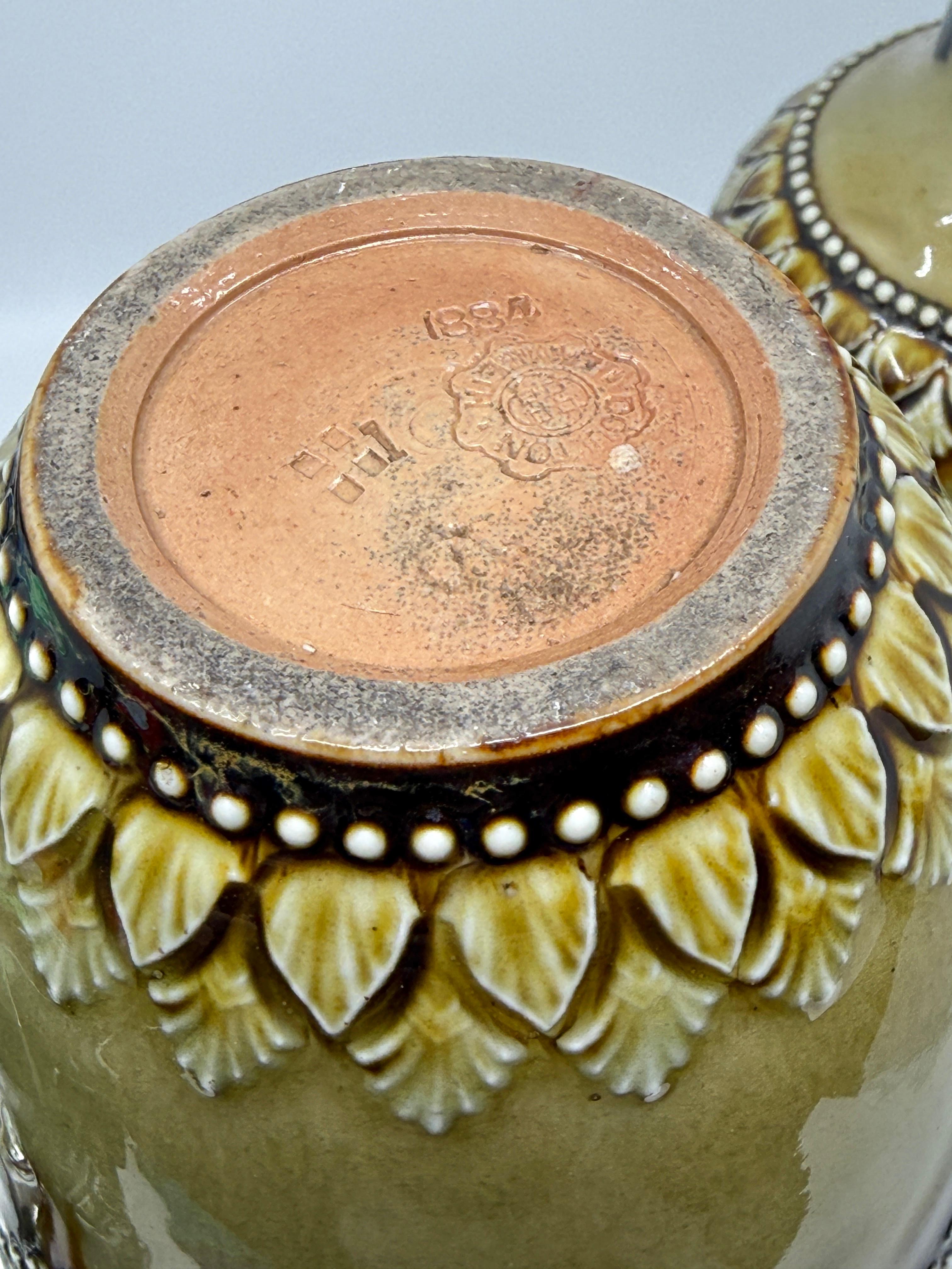Pair of Doulton Lambeth Salt Glazed Decorated Vases 1884 in vendita 6