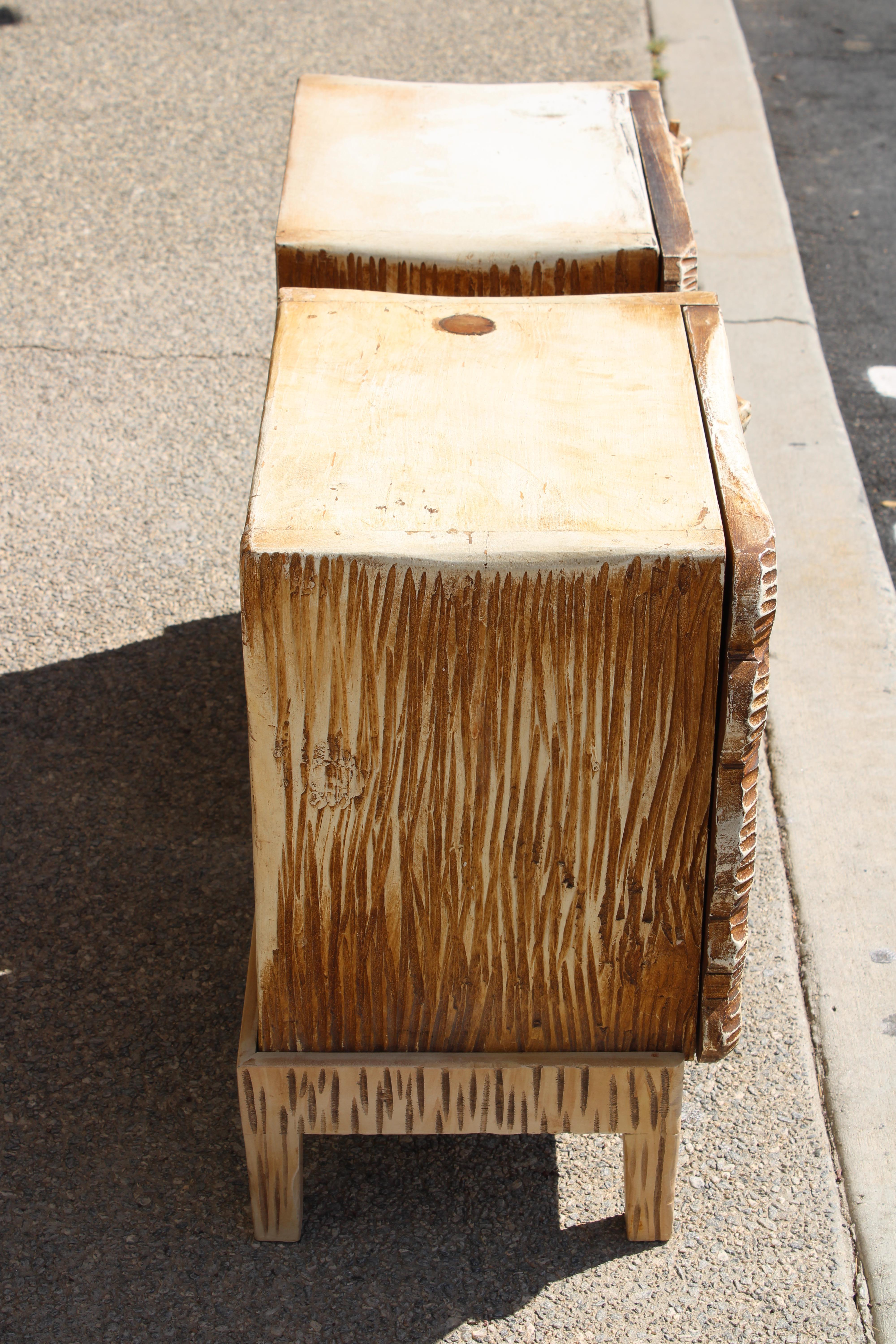 Bois Paire de tables d'appoint du Dr. Harley Niblack (1894-1966) en vente