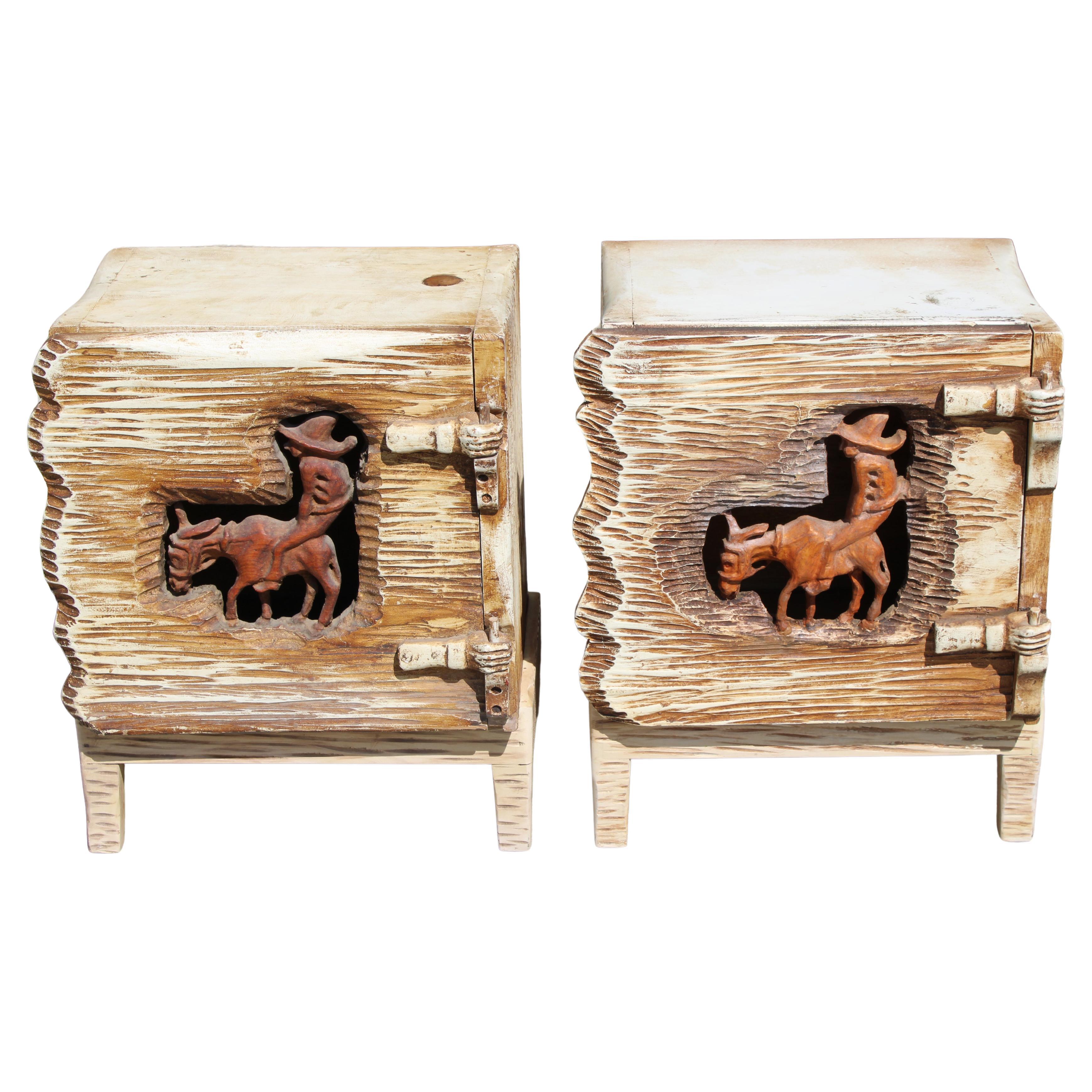 Paire de tables d
appoint du Dr. Harley Niblack (1894-1966) en vente