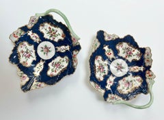 Pair of Dr. Wall Worcester Porcelain 'Scale Blue' Leaf & Twig Dishes, circa 1770