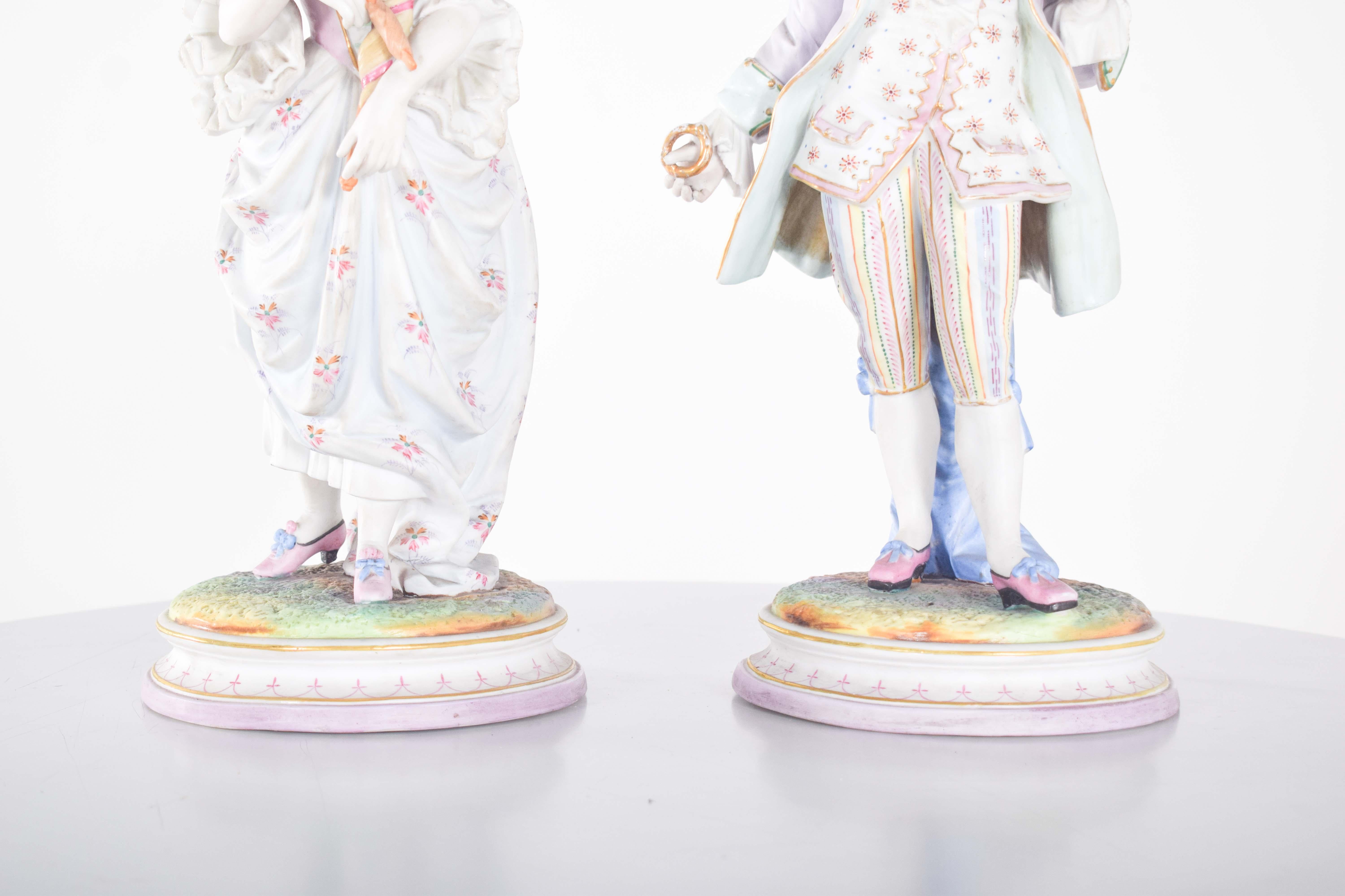 Coppia di sculture di Dresden Porcelain in vendita 3