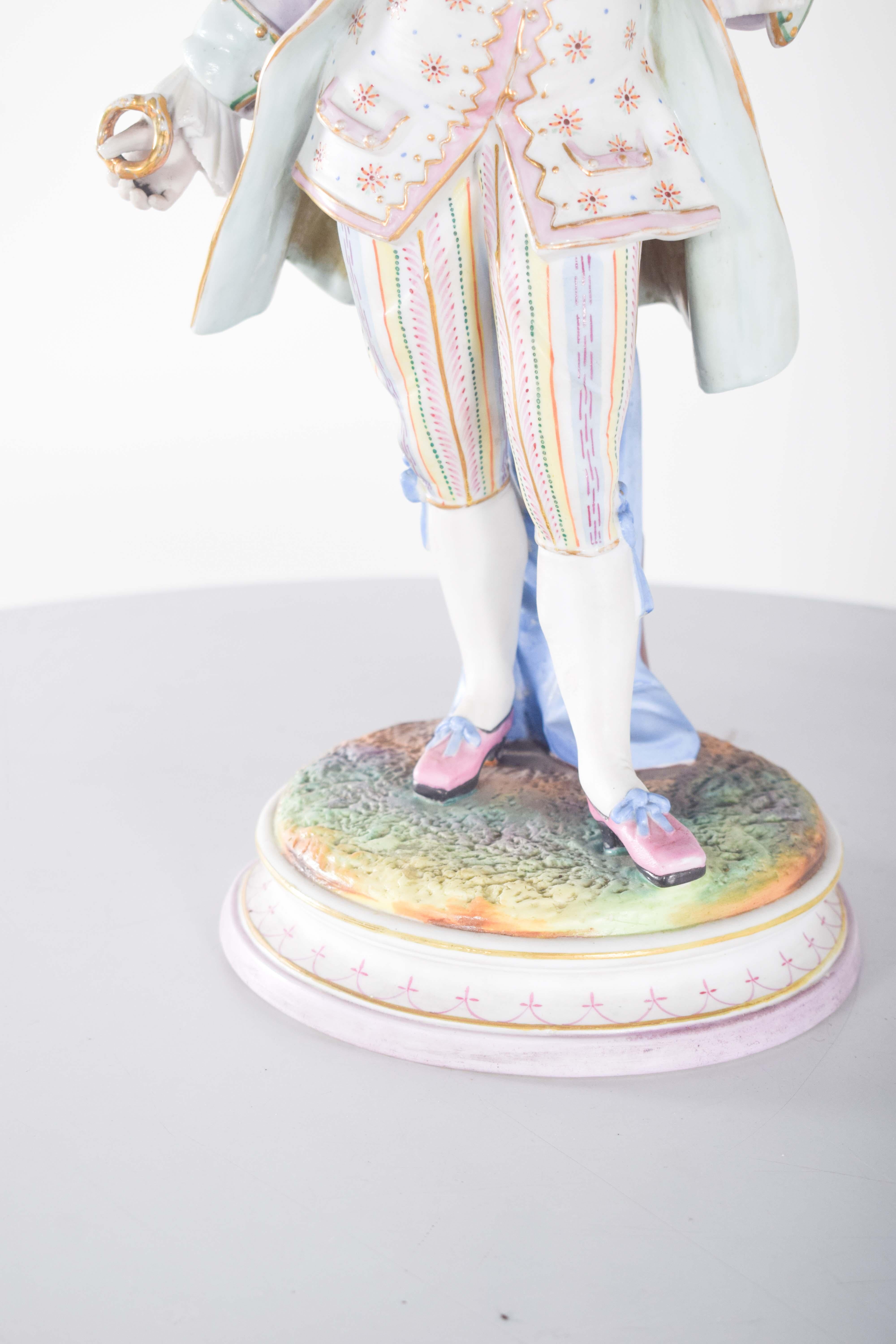 Tedesco Coppia di sculture di Dresden Porcelain in vendita
