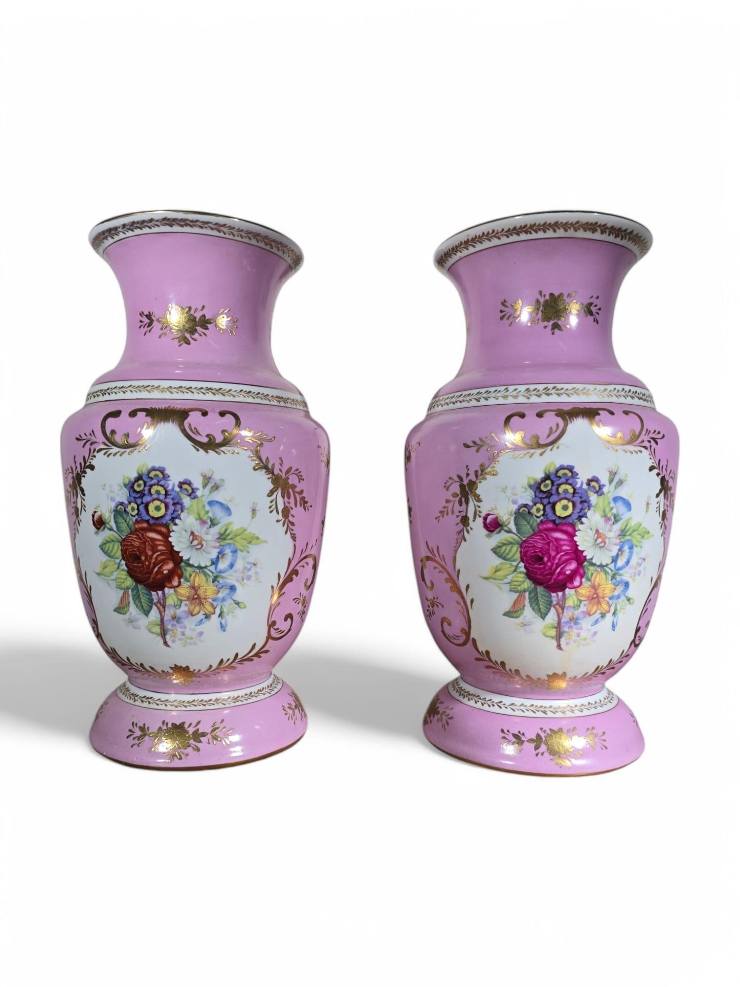Coppia di vasi di Dresden Porcelain in vendita 6