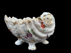 Pair of Dresden Serving Dish with Gilt Base, 19th Century