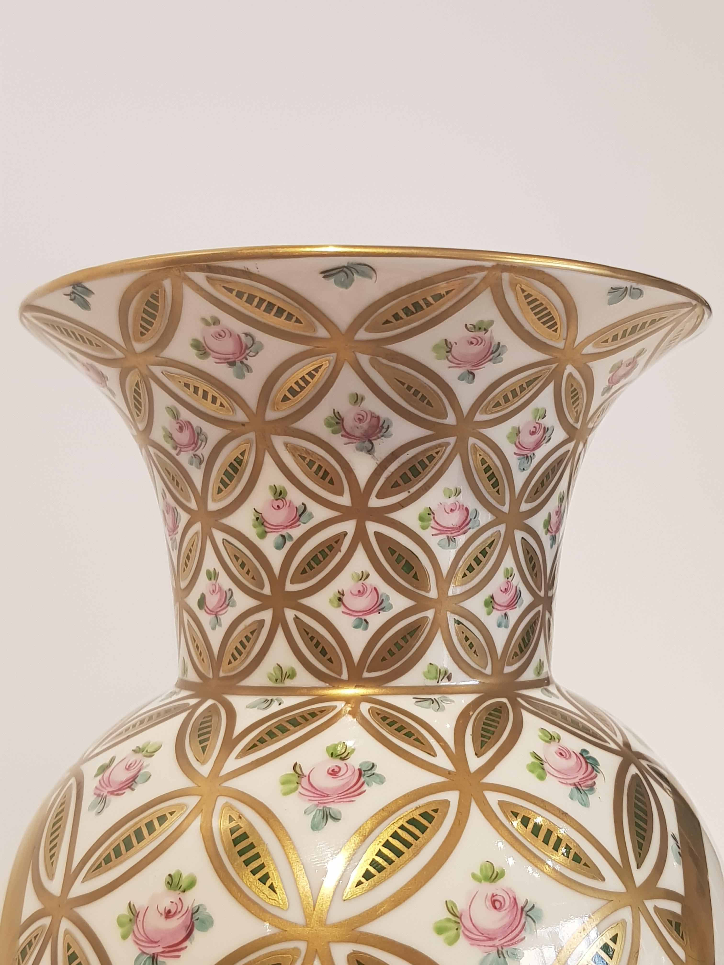 Mid-20th Century White and pure gold porcelain vases decorated with flowers 1970s Dresden  For Sale