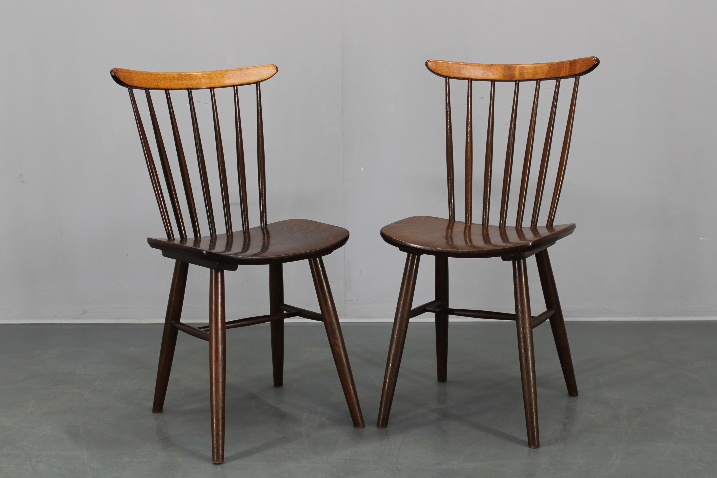 Paar Drevounia Stühle aus massiver Buche und Sperrholzfurnier, Tschechoslowakei, 1970er Jahre (Moderne der Mitte des Jahrhunderts) im Angebot
