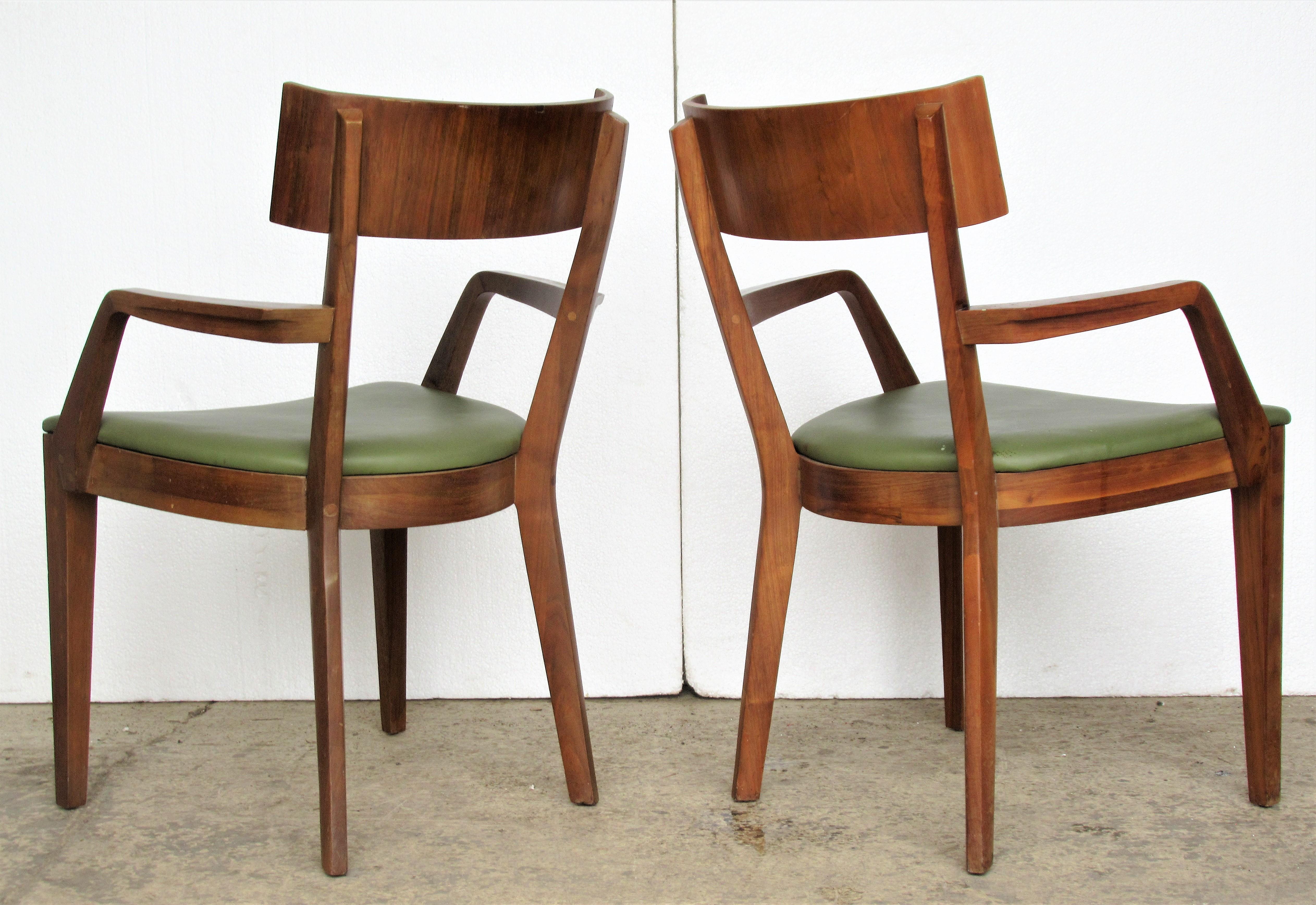 Pair of Drexel Modern Line Pegged Walnut Armchairs In Good Condition In Rochester, NY