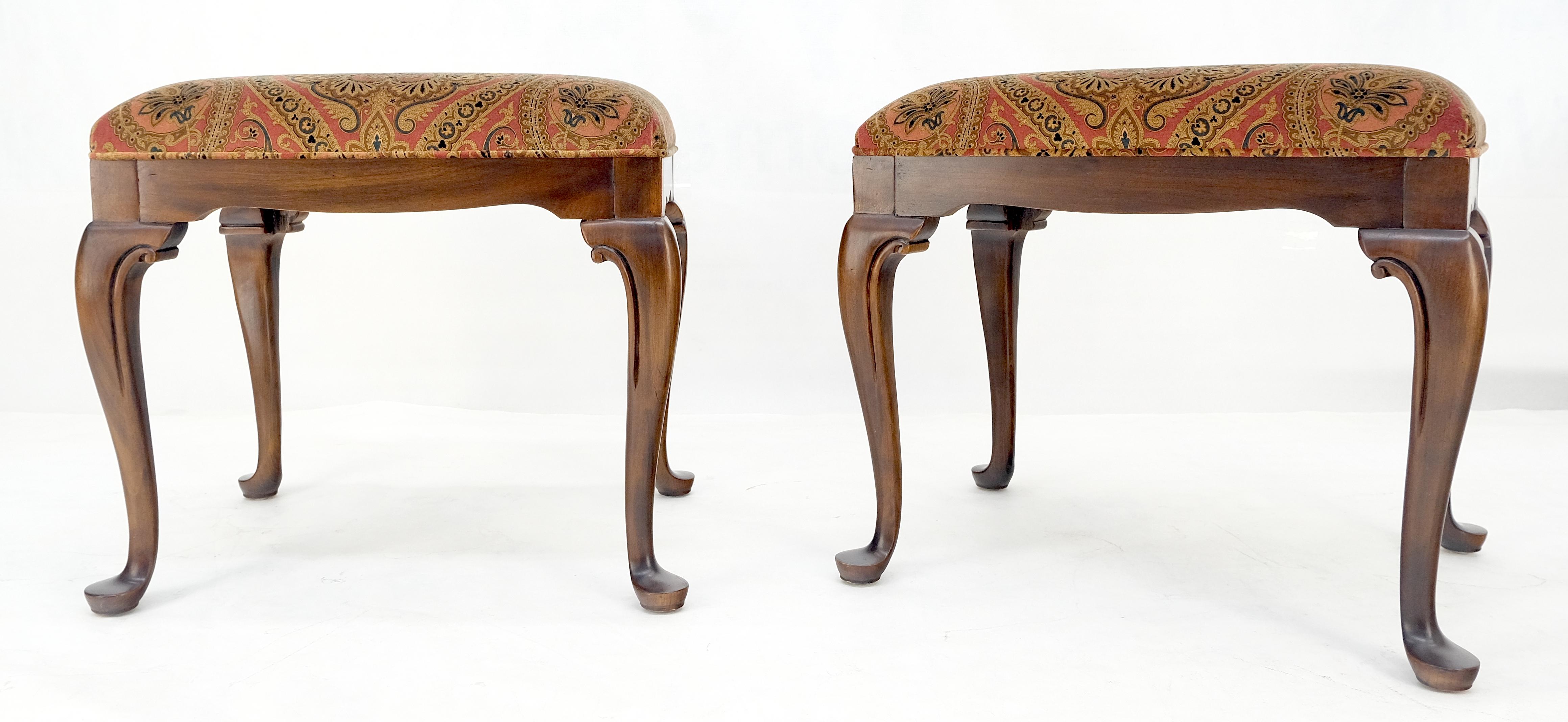 Pair of Drexel Queen Ann Decorative Walnut Benches c1970s MINT In Excellent Condition For Sale In Rockaway, NJ