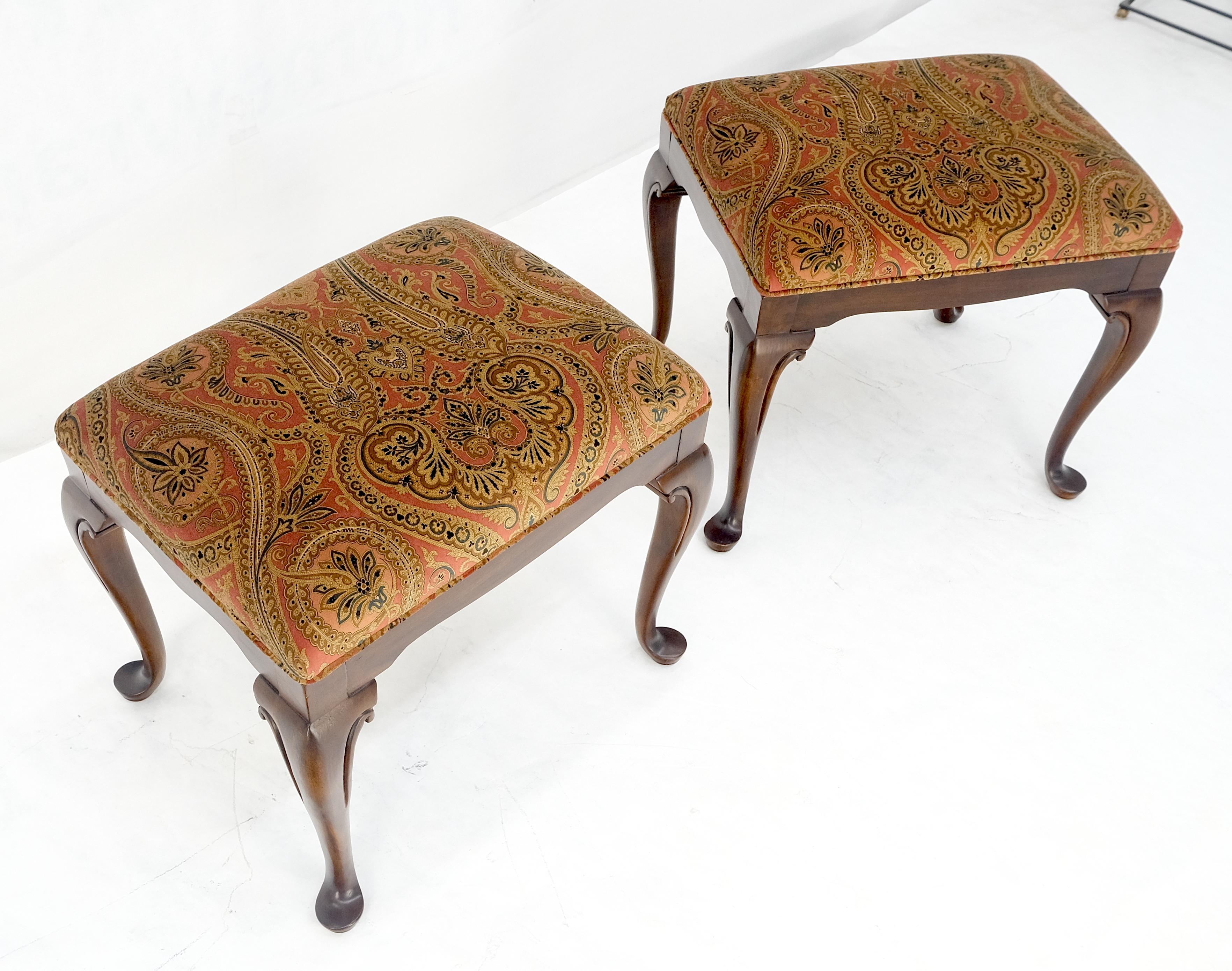 Pair of Drexel Queen Ann Decorative Walnut Benches c1970s MINT For Sale 2