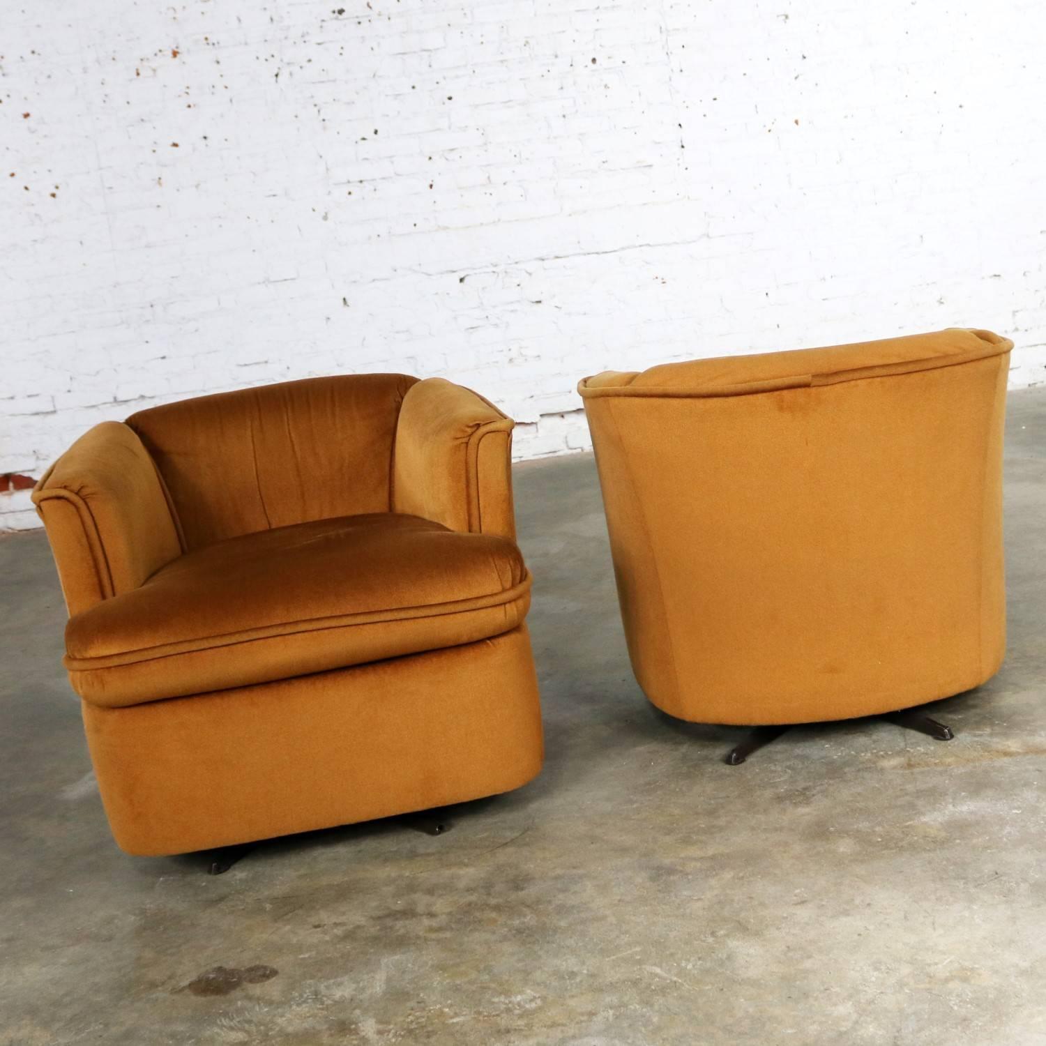 Mid-Century Modern Pair of Drexel Swivel Barrel Shaped Club Chairs in Burnt Orange Velvet