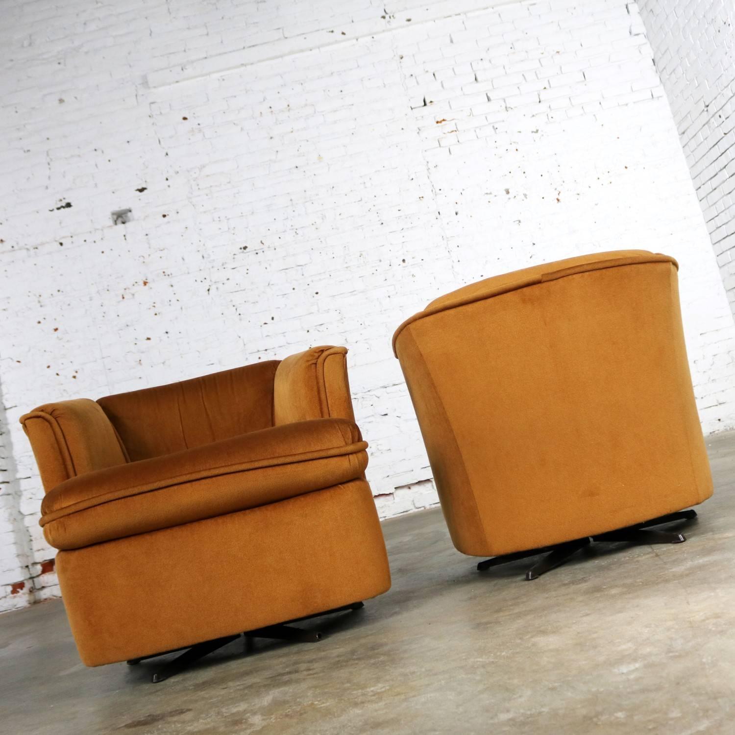 American Pair of Drexel Swivel Barrel Shaped Club Chairs in Burnt Orange Velvet