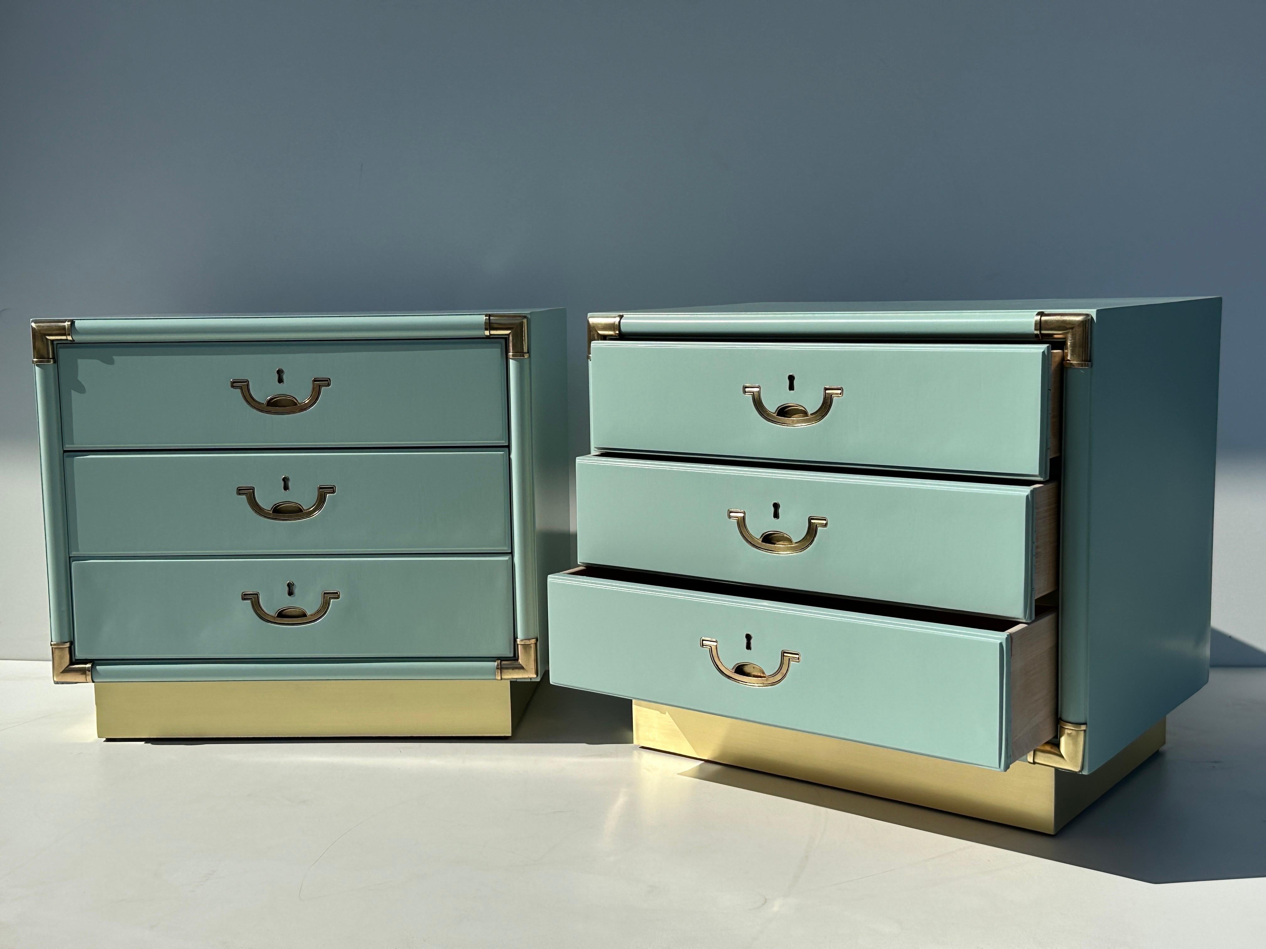 Late 20th Century Pair of Drexel Turquoise Nightstands  For Sale
