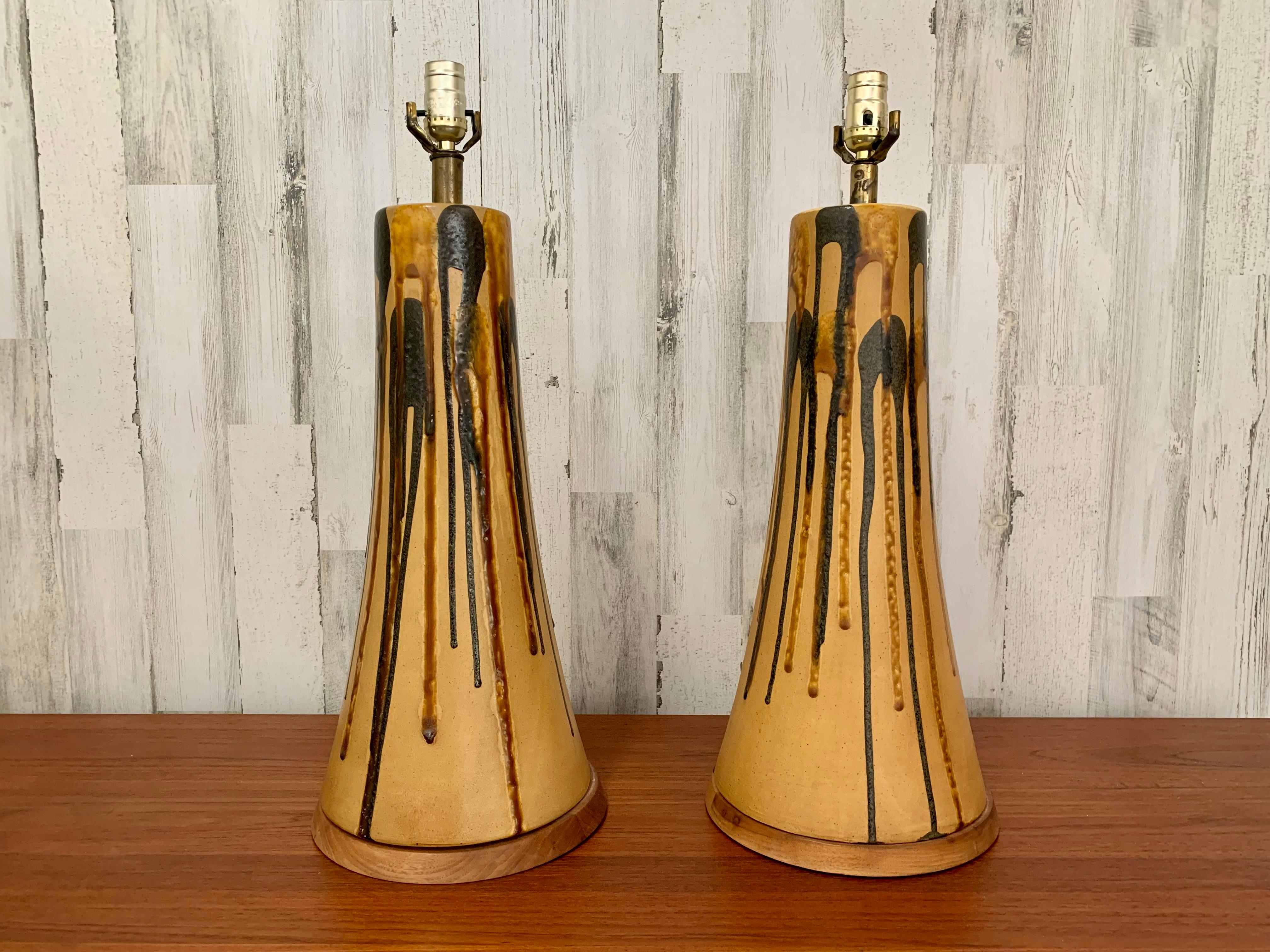 Modern Pair of Drip Glaze Ceramic Lamp