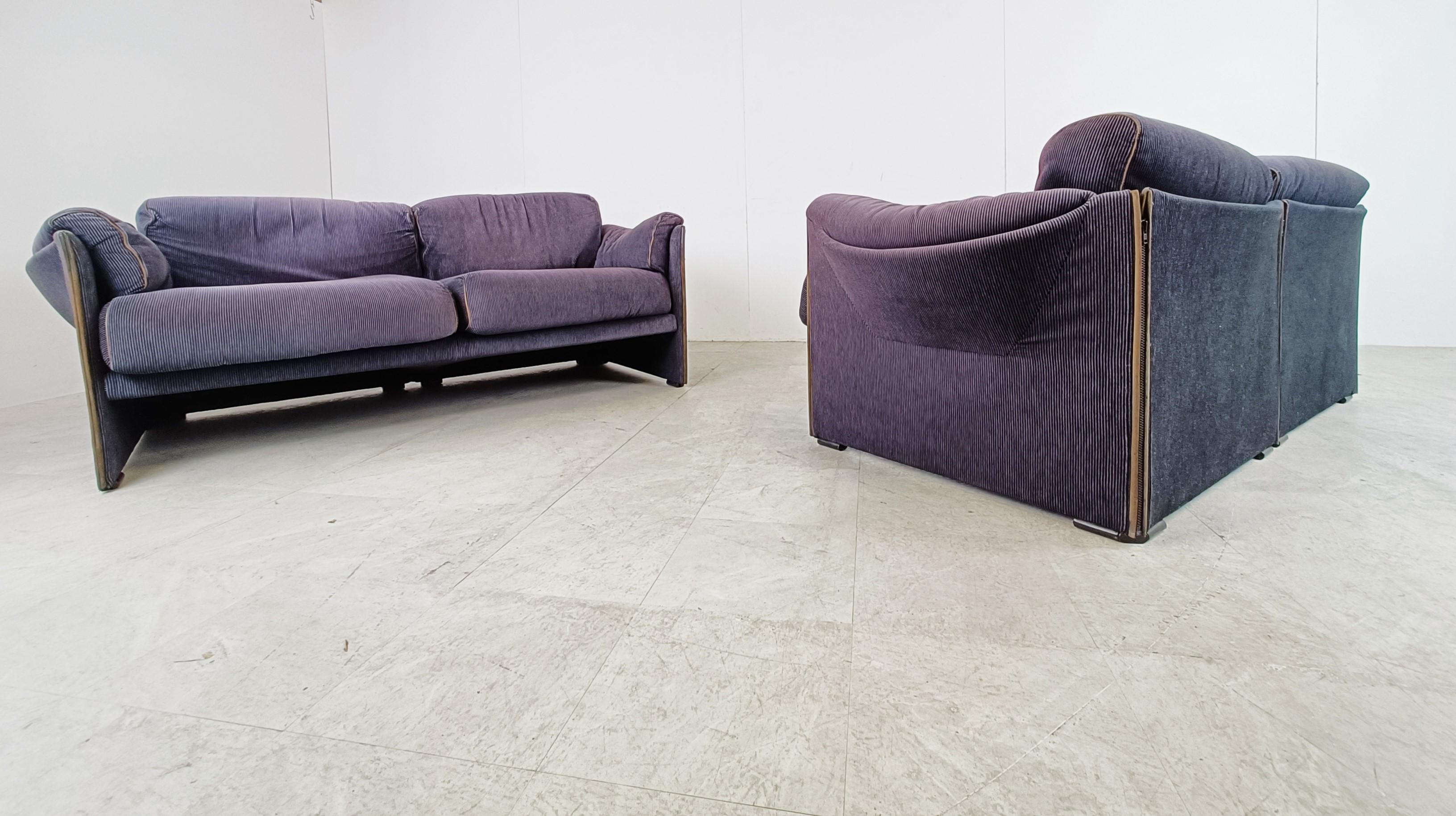 Pair of DUC sofas by Mario Bellini for Cassina, 1970s 3