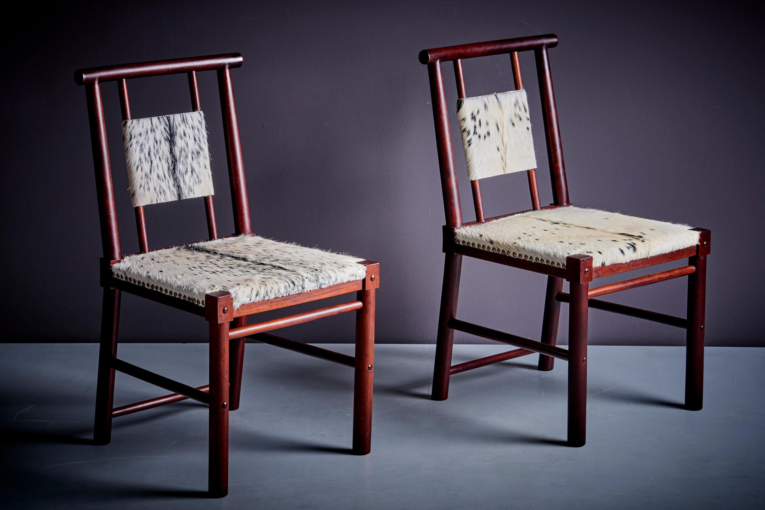 Mid-Century Modern Pair of Dujo Chairs by Gonzalo Cordoba Cuba - 1950s For Sale