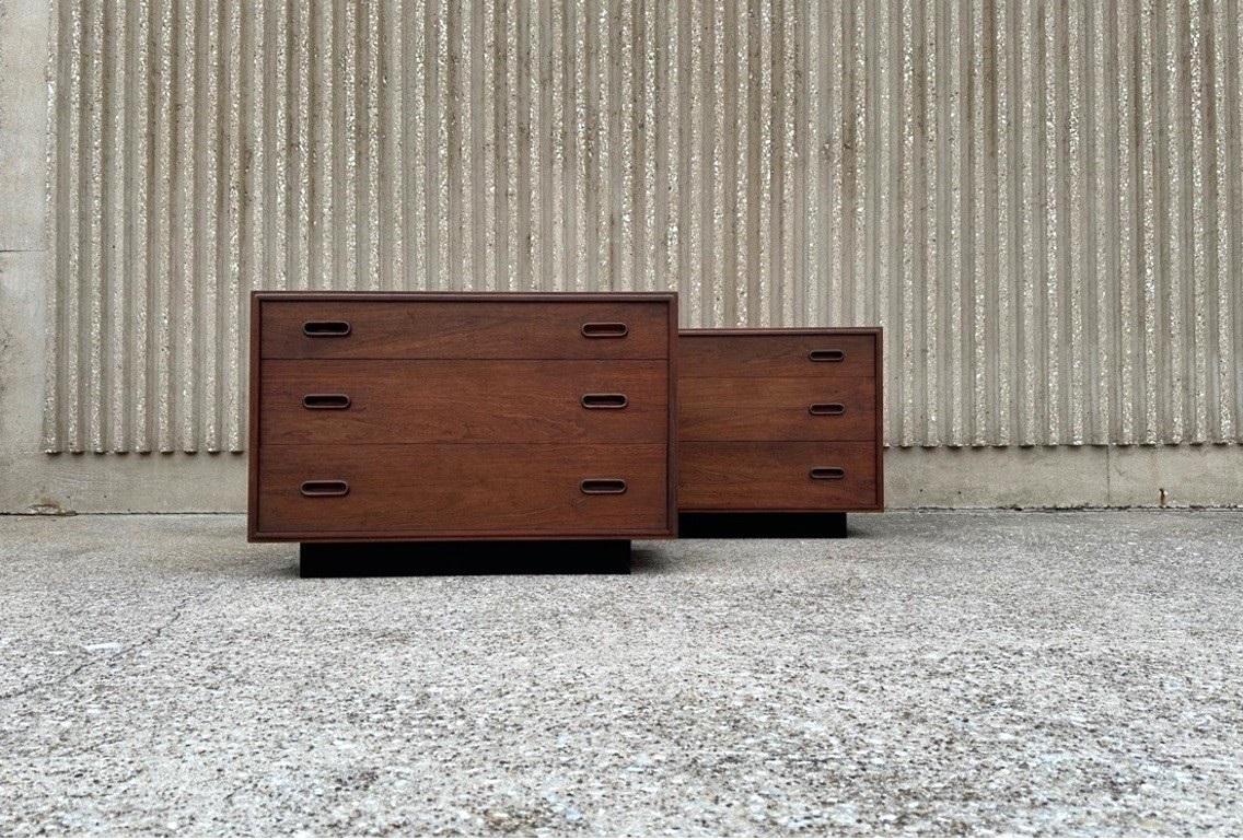 American Pair of Dunbar Floating Bedside Chests or Commodes For Sale