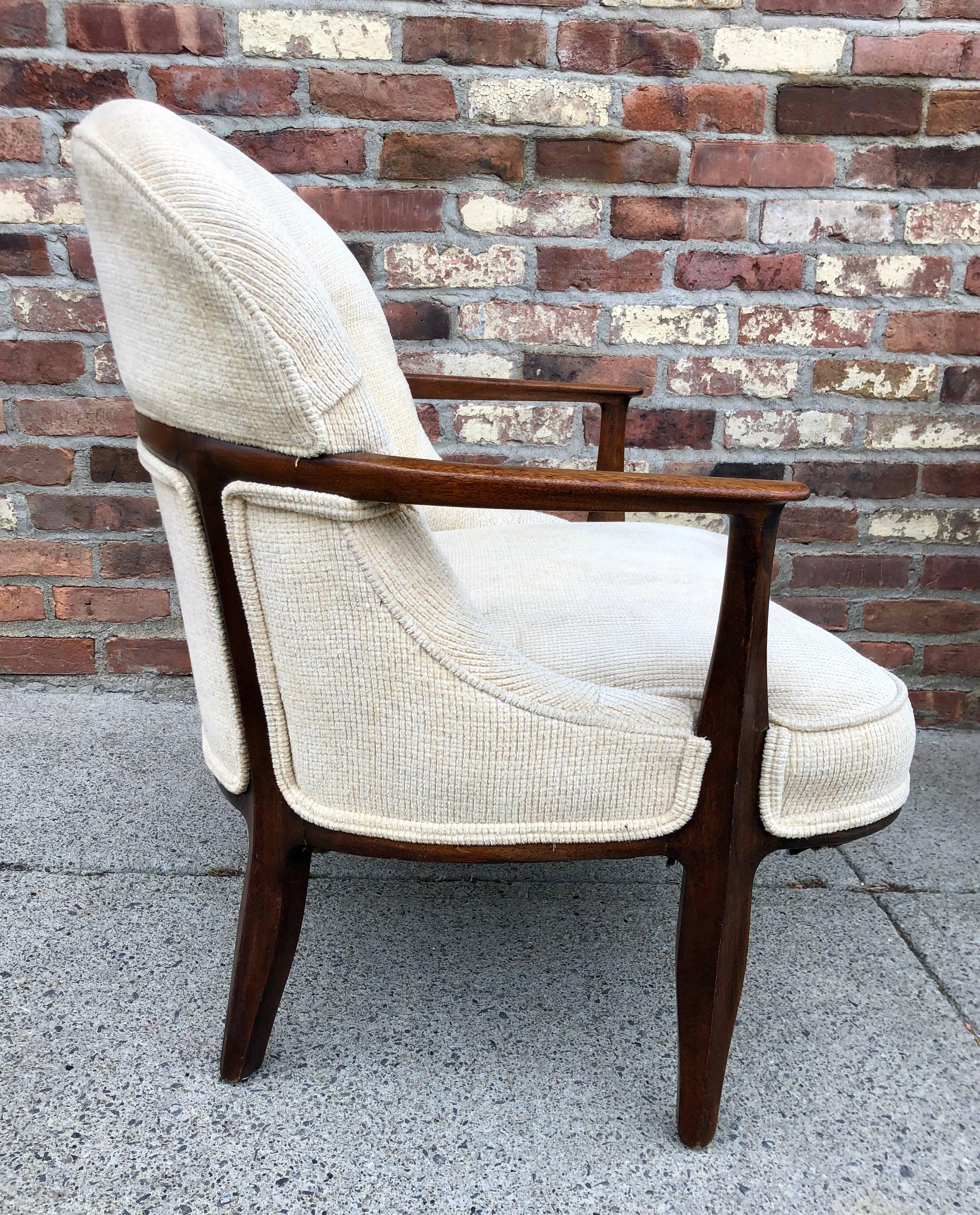 Pair of Dunbar 'Janus' Lounge Chairs In Good Condition In Brooklyn, NY