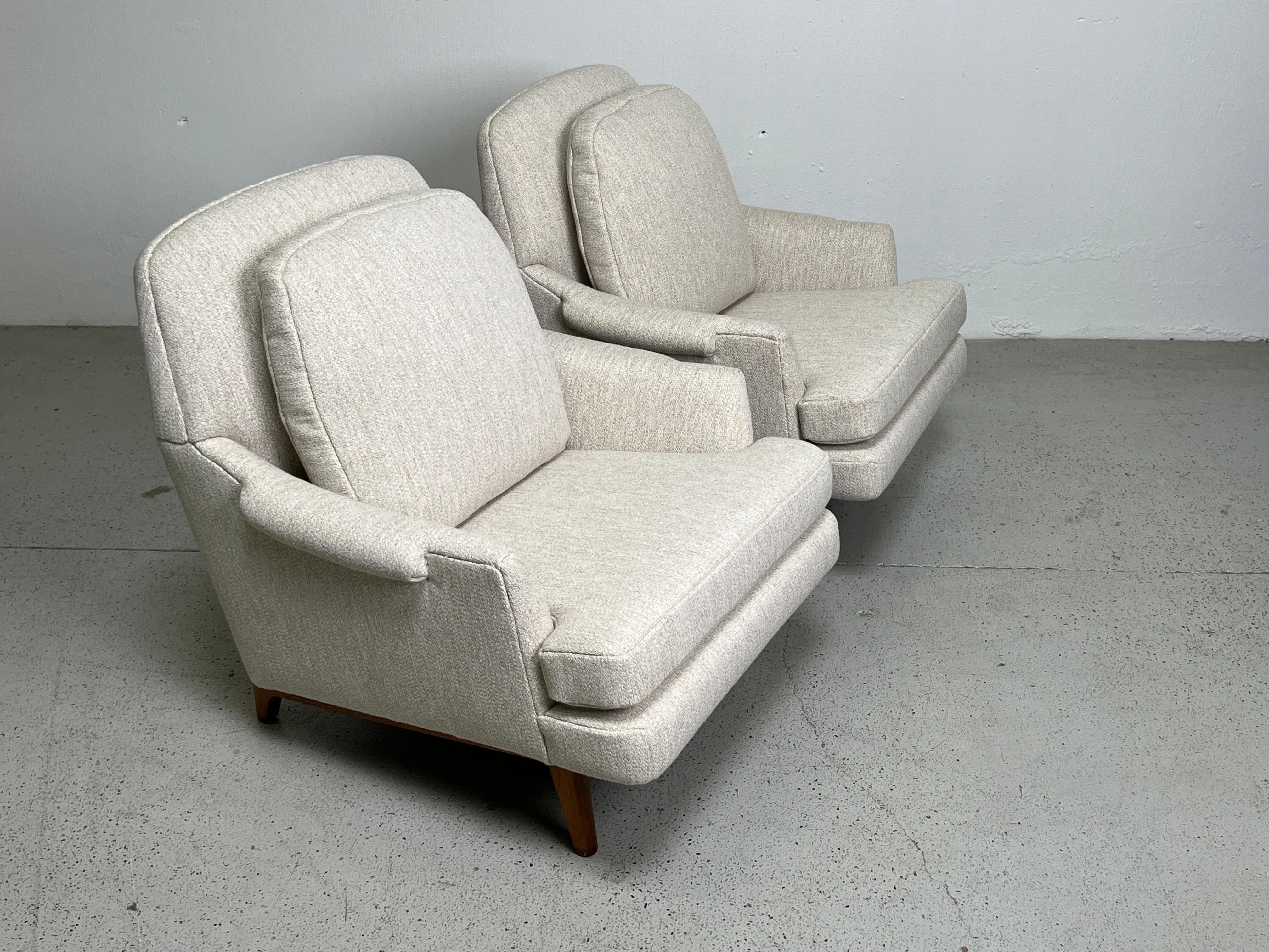Pair of Dunbar Lounge Chairs 6