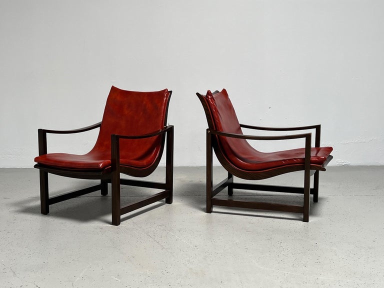 Leather Pair of Dunbar Lounge Chairs Model 609 by Edward Wormley For Sale