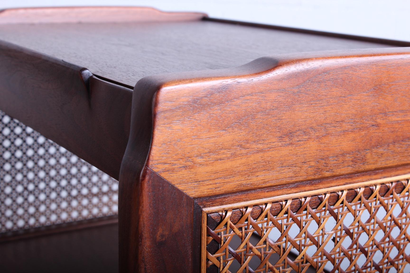 Pair of Dunbar Nightstands by Edward Wormley 5